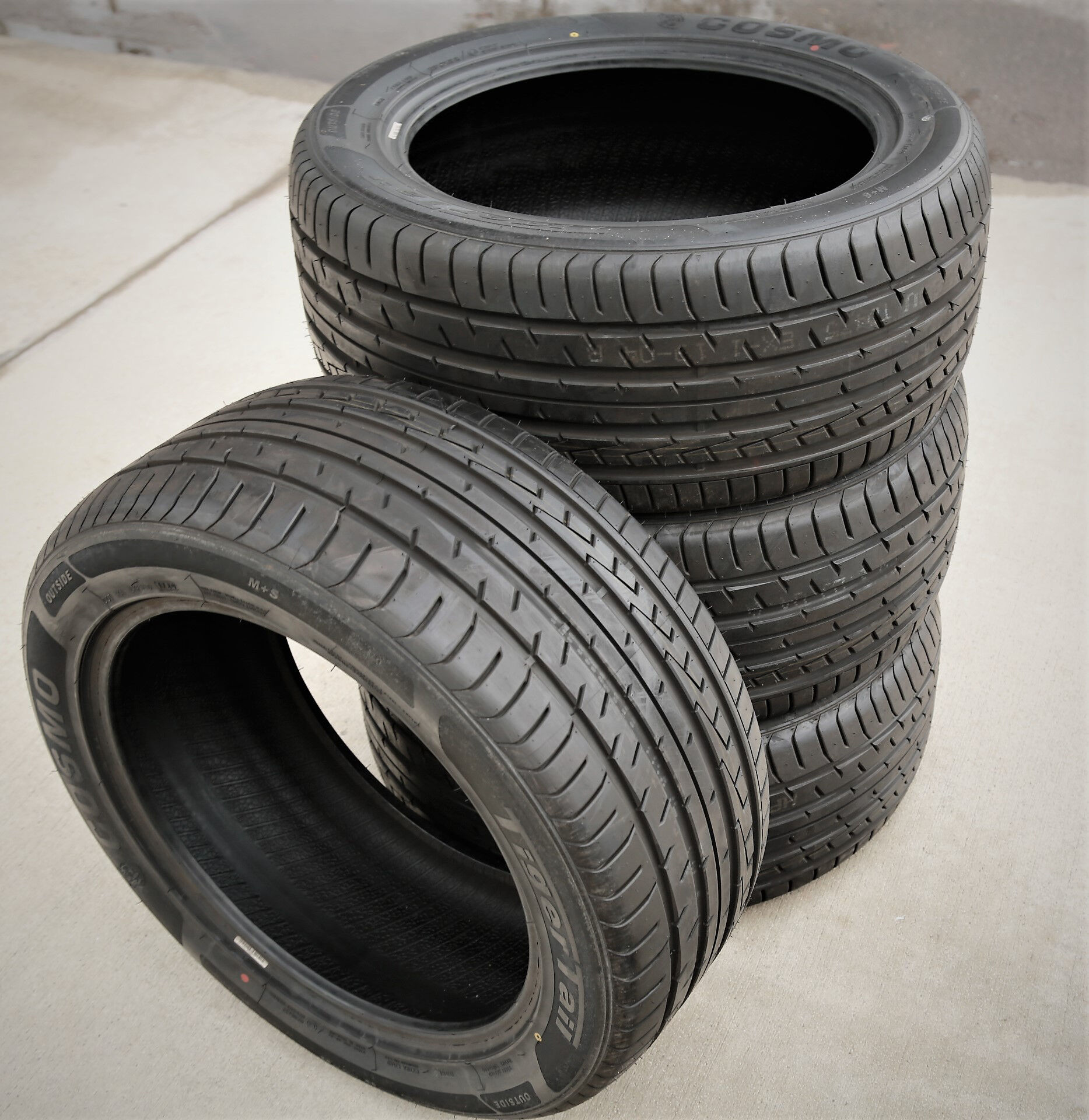 Cosmo TigerTail 285/35R22 ZR 106W XL