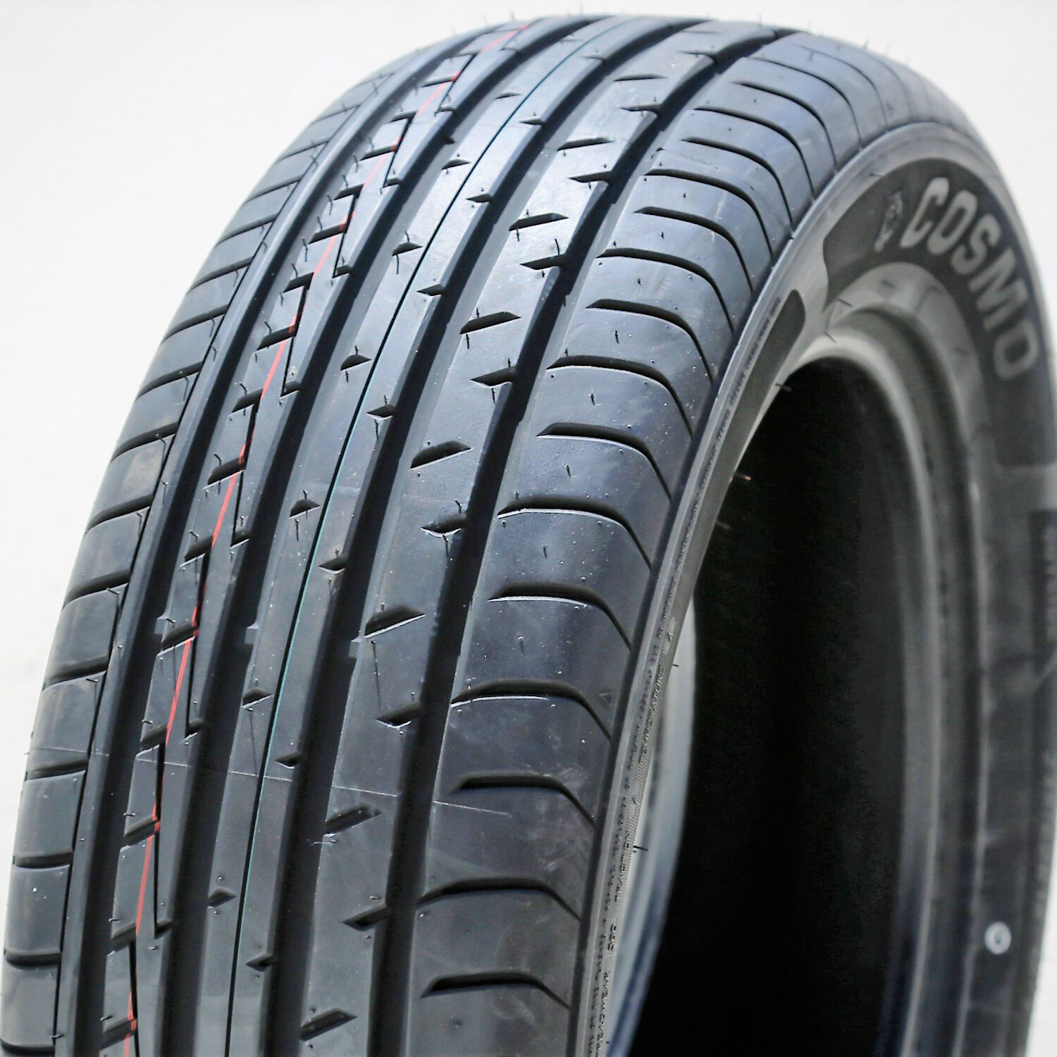 Cosmo TigerTail 235/60R18 107V XL