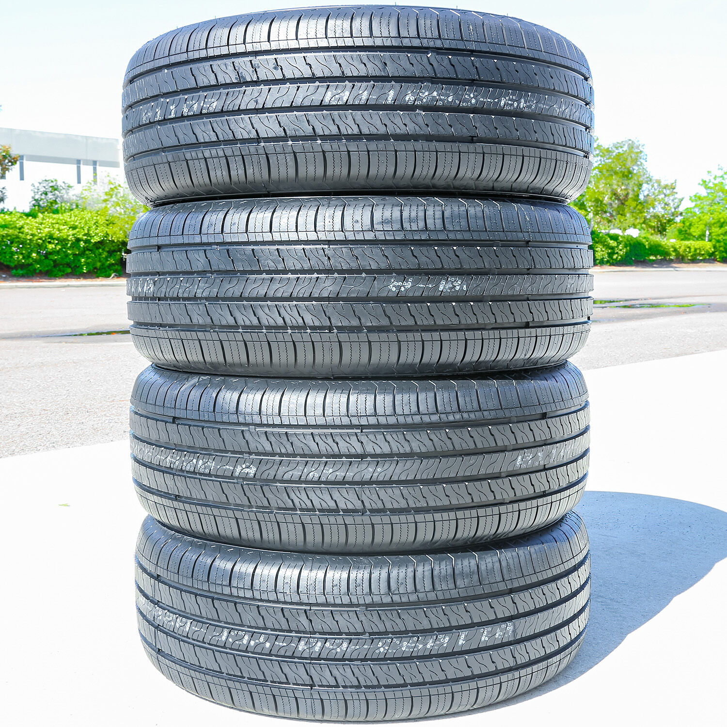 Dcenti DC66 255/55R20 107H
