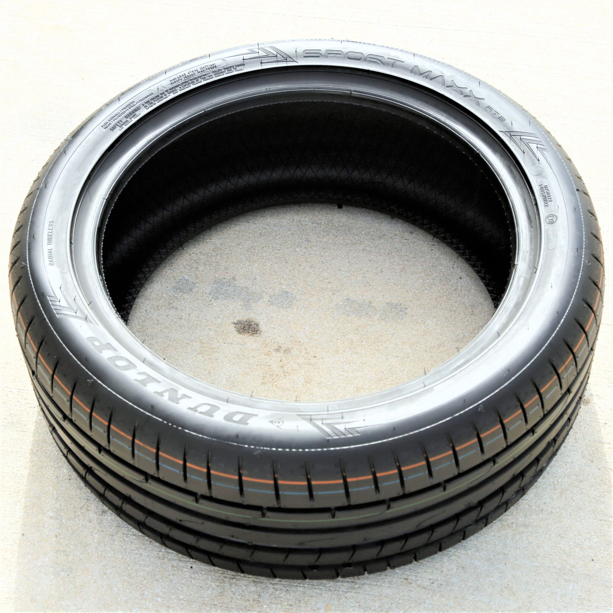 Dunlop Sport Maxx RT2