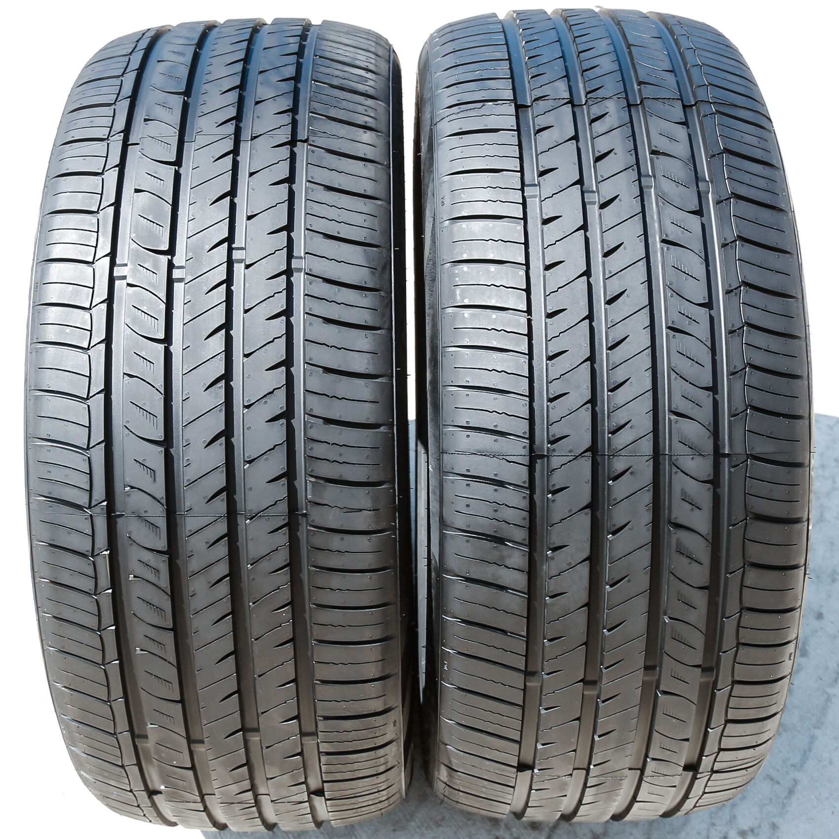 Evoluxx Capricorn UHP 285/45R22 114W XL