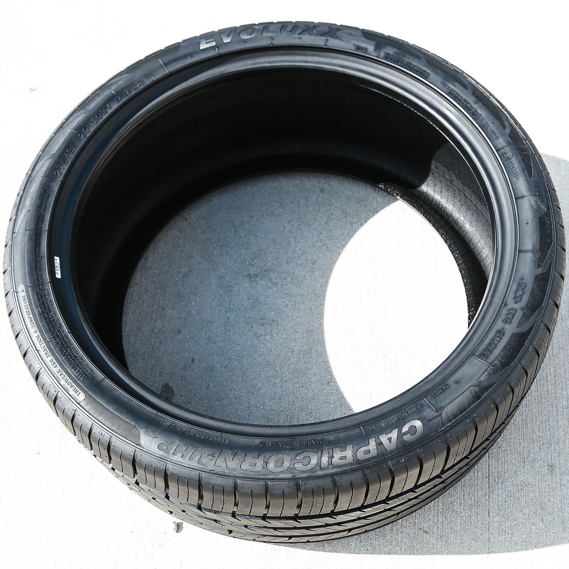 Evoluxx Capricorn UHP 275/35R20 102Y XL