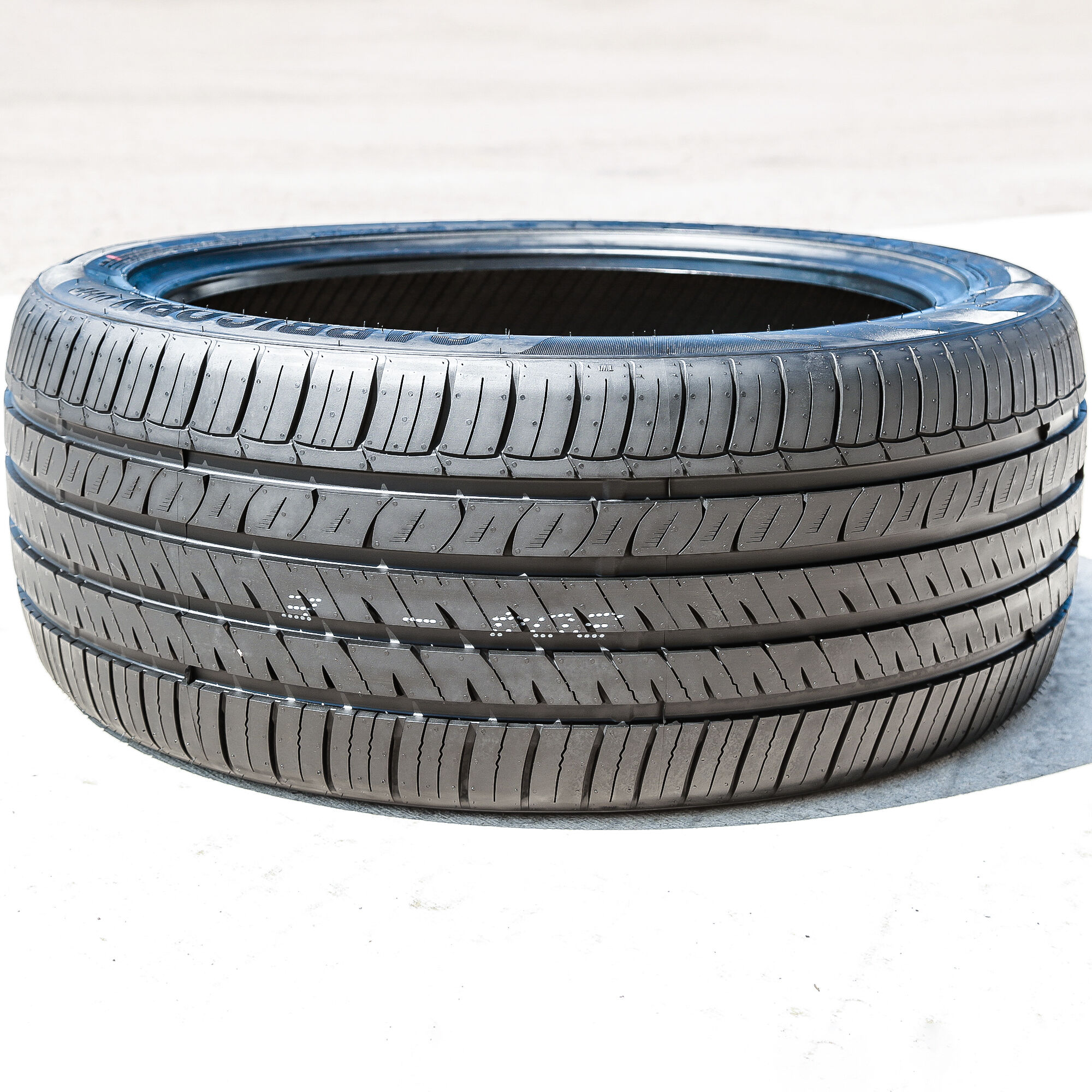 Evoluxx Capricorn UHP 285/40R22 110V XL