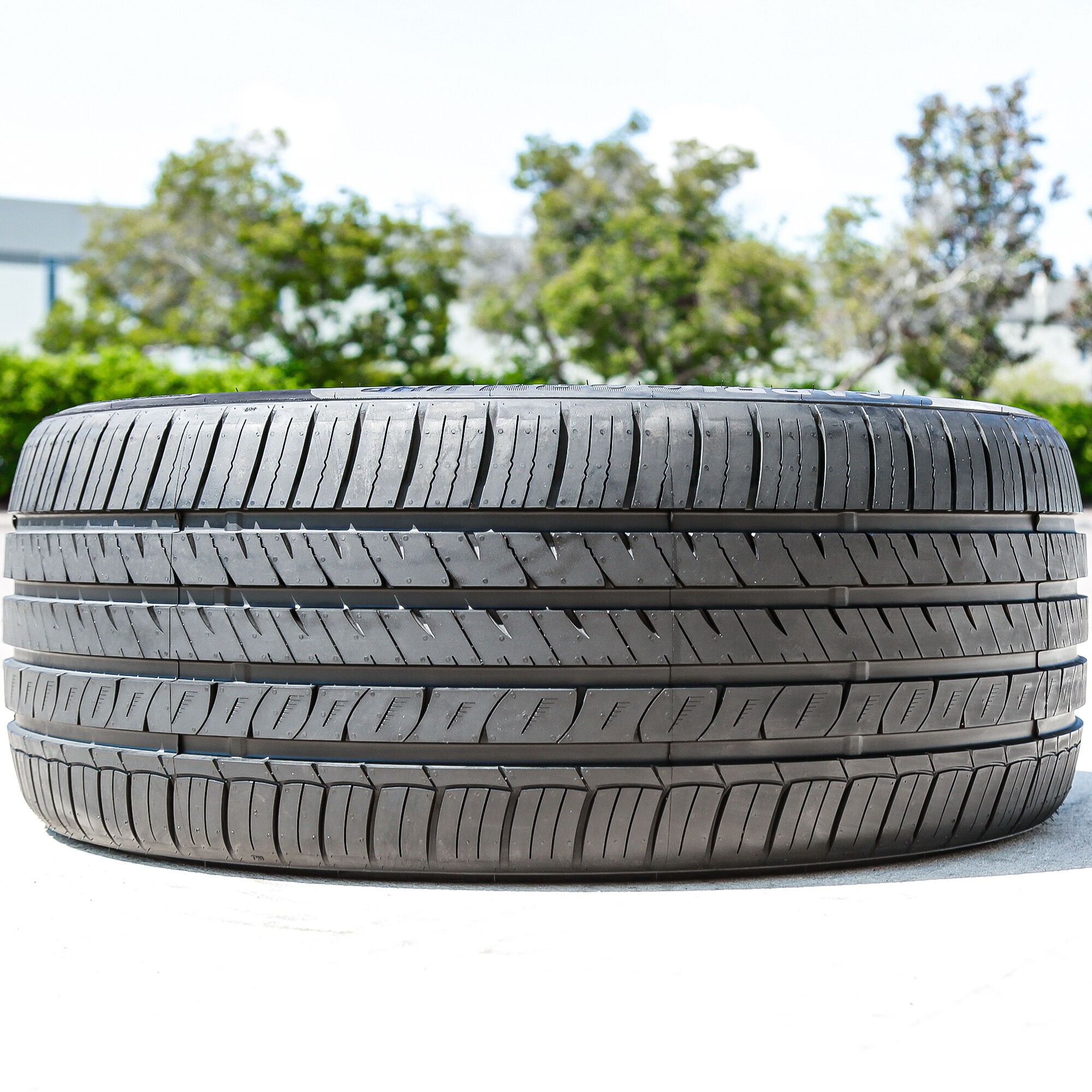 Evoluxx Capricorn UHP 285/40R22 110V XL