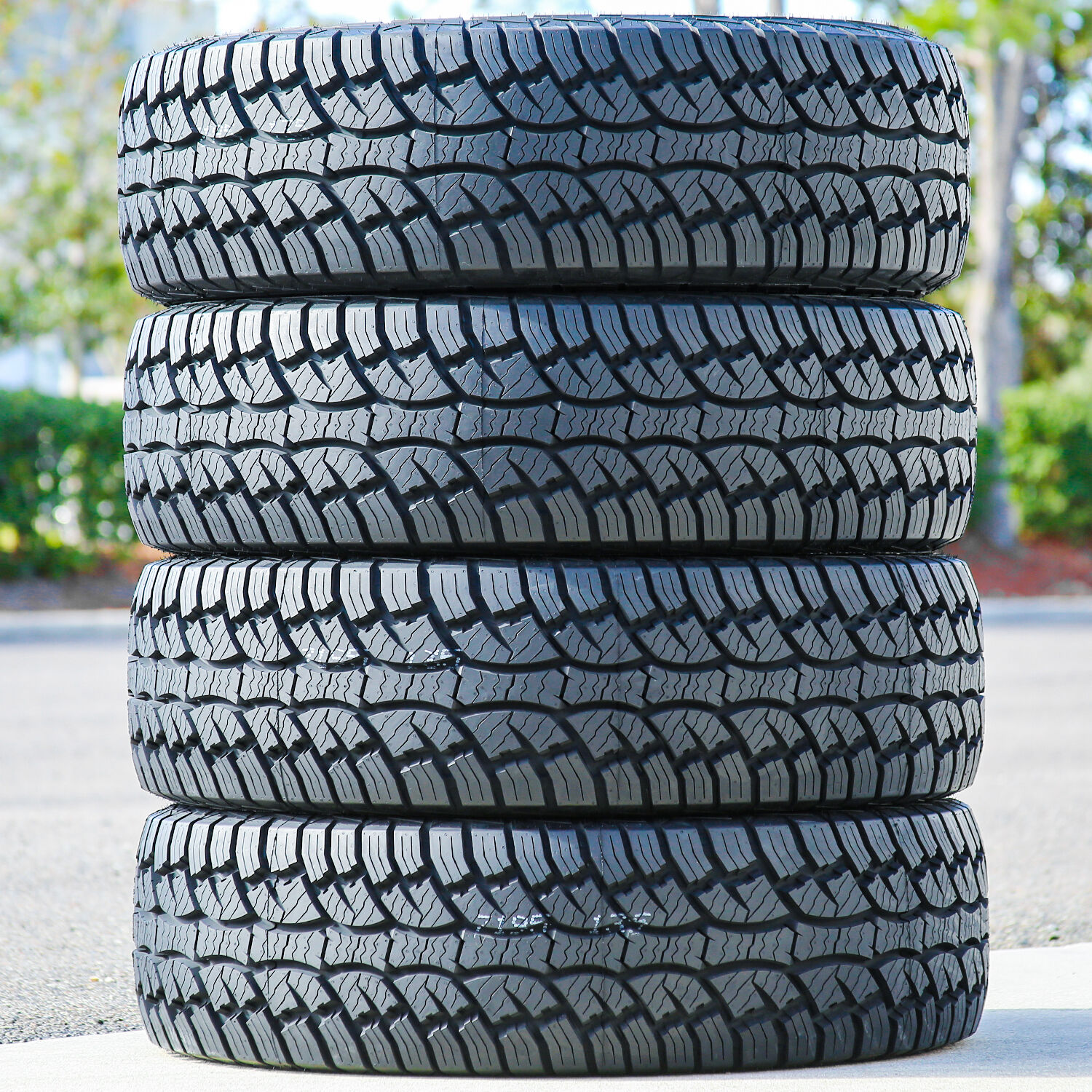 Evoluxx Rotator A/T LT 275/70R18 125/122S E (10 Ply)