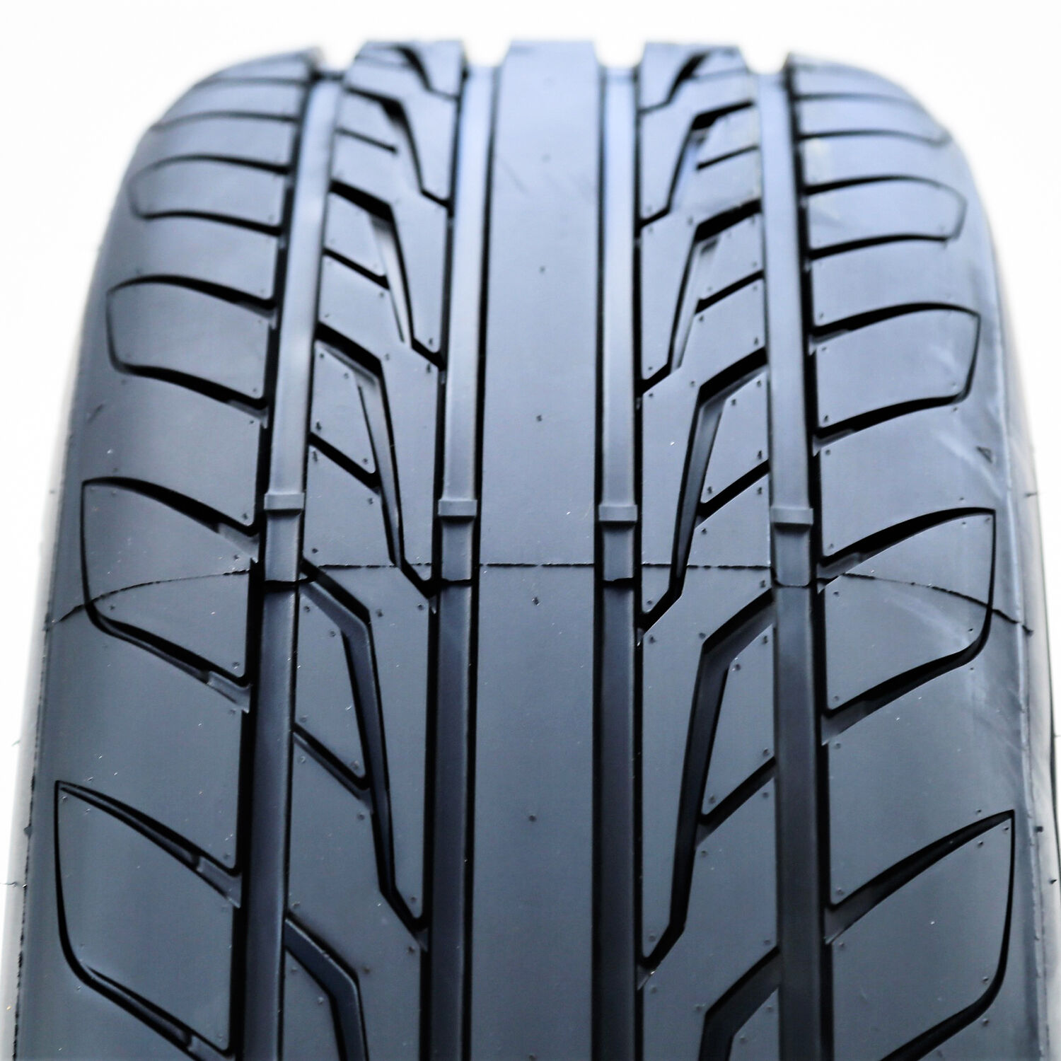 Farroad Extra FRD88 235/50R19 ZR 103W XL