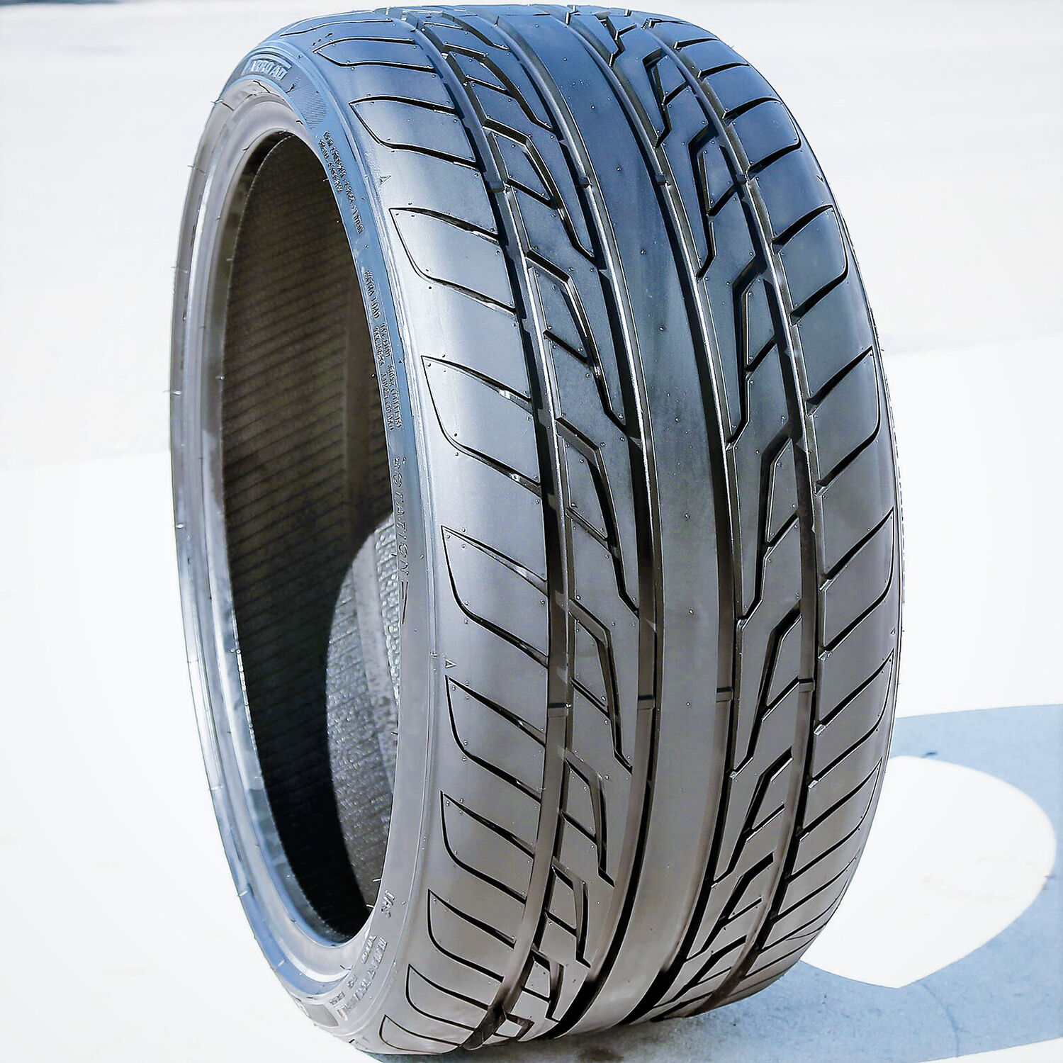 Set Of 4 Farroad FRD88 295/35R24 110W