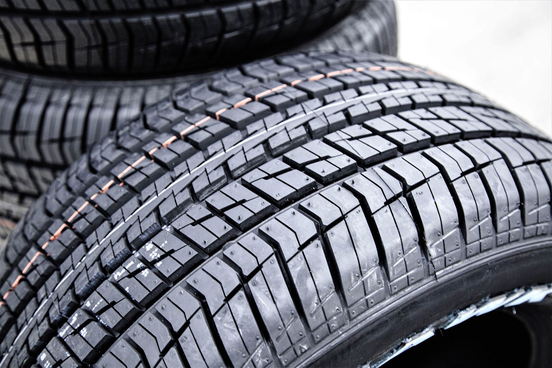 Firestone Firehawk Indy 500 235/60R15 98S