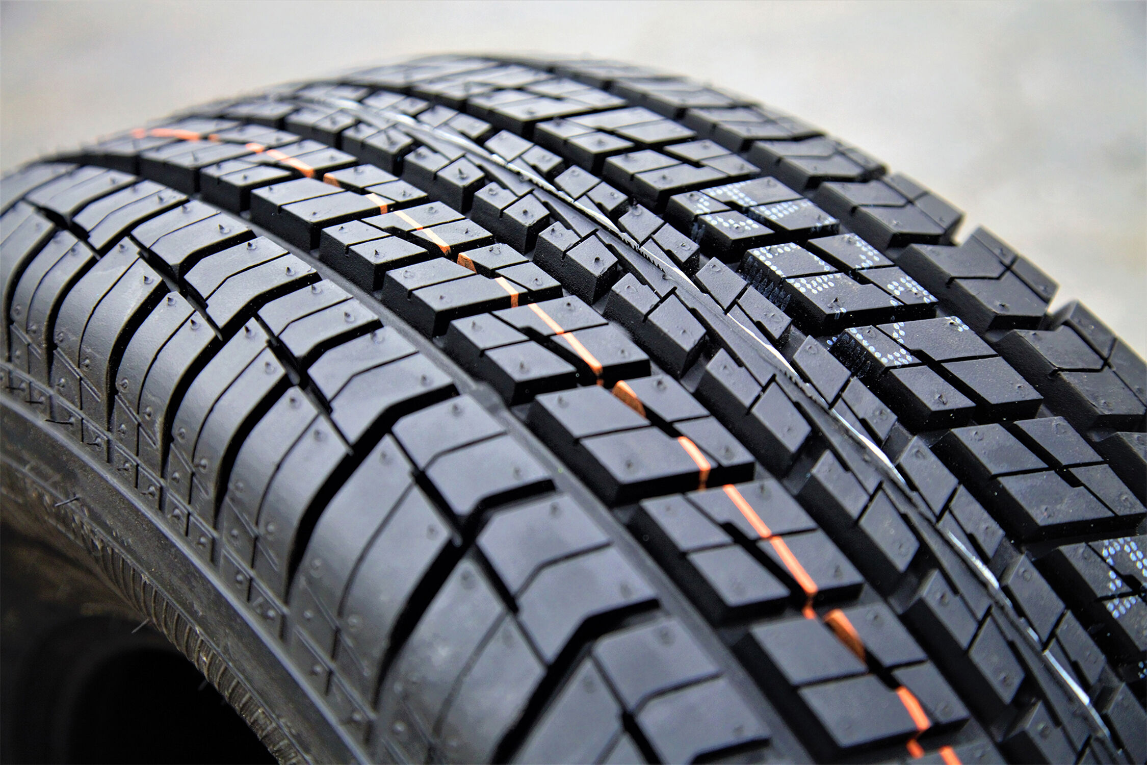 Firestone Firehawk Indy 500 275/60R15 107S