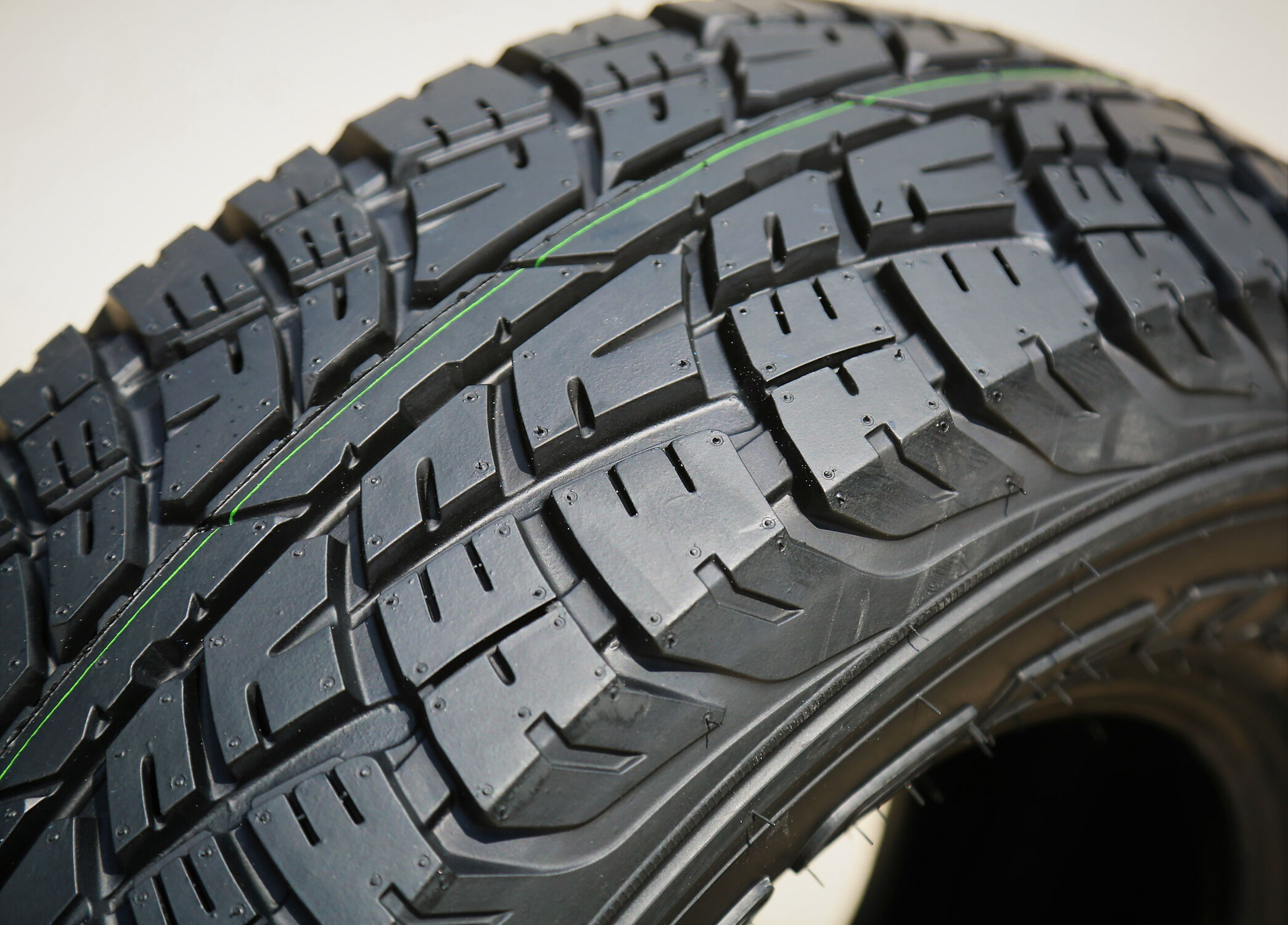 Forceum ATZ LT 235/70R15 114/110Q E (10 Ply)