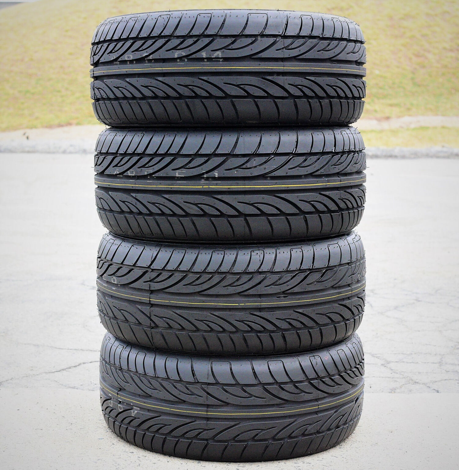 Forceum Hena 215/55R16 ZR 97W XL