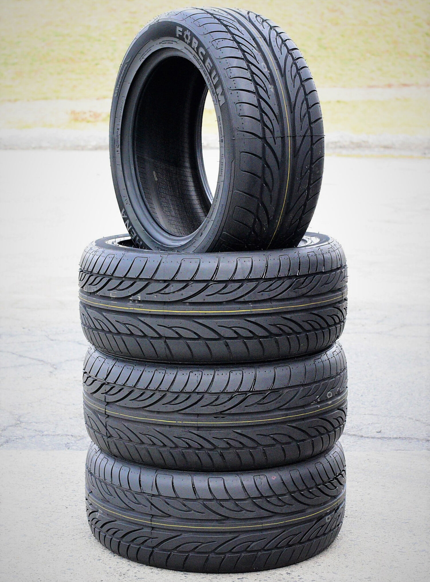 Forceum Hena 215/55R16 ZR 97W XL