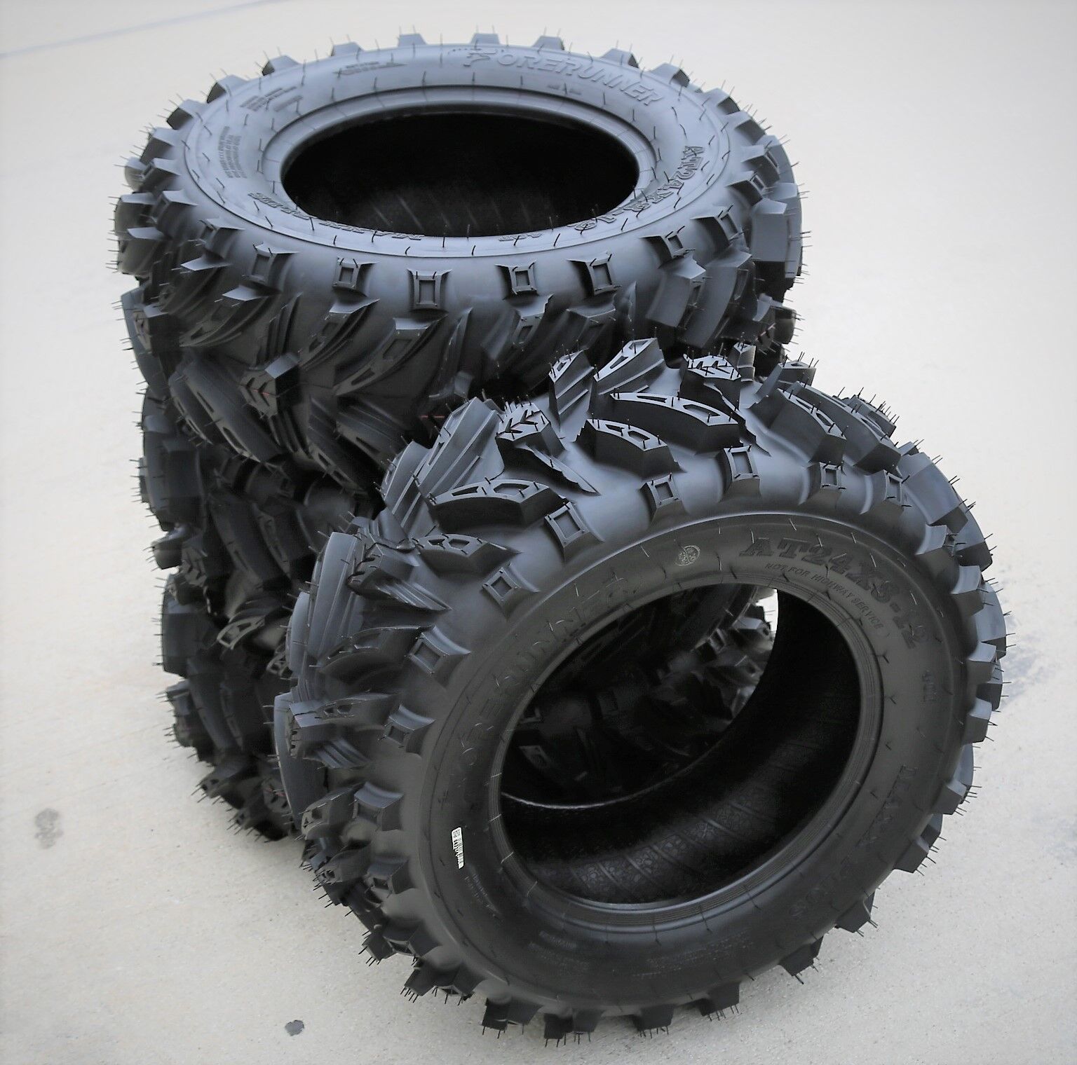 Forerunner Maxx Plus 24X8.00-12 40F 6 Ply