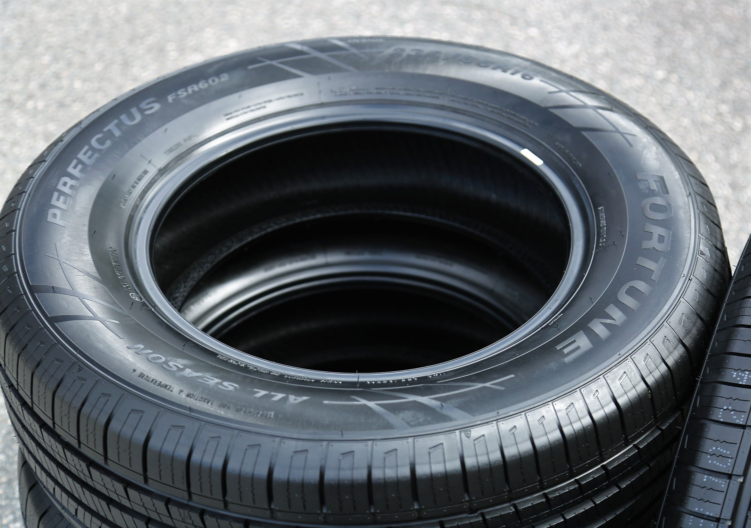 Fortune Perfectus FSR602 235/65R16 103H