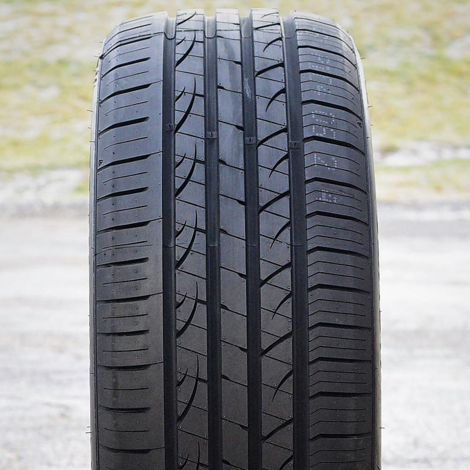 Fortune Viento FSR702 245/35R18 ZR 92Y XL