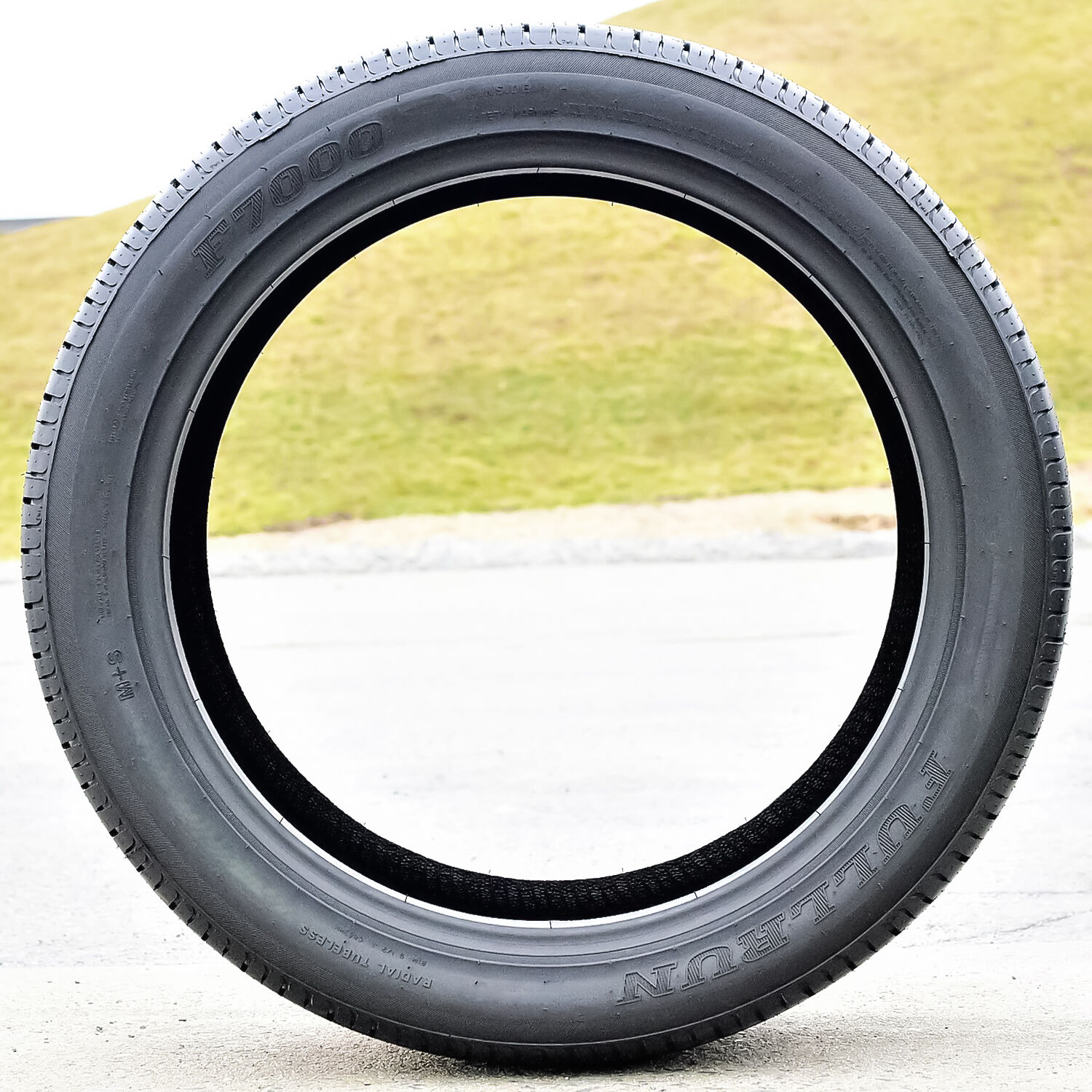 Fullrun F7000 215/60R16 99V XL