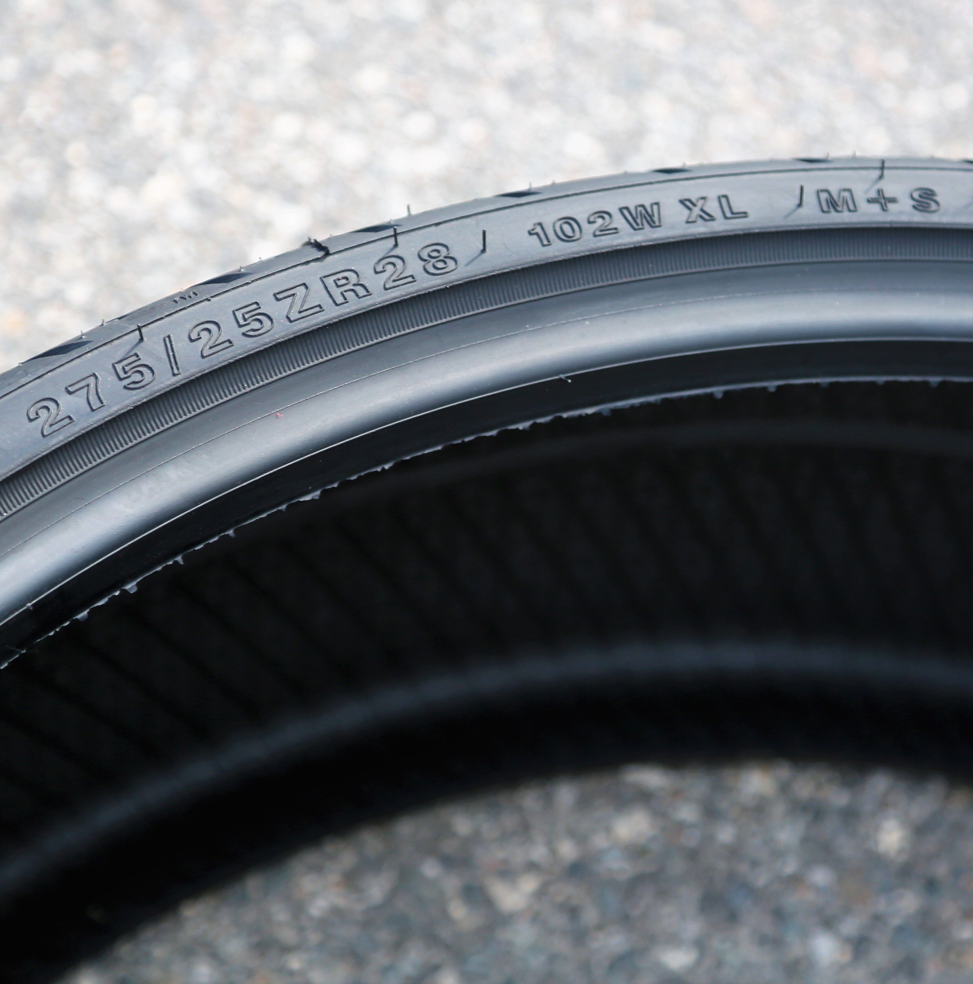 Fullway HP108 275/25R28 ZR 102W XL