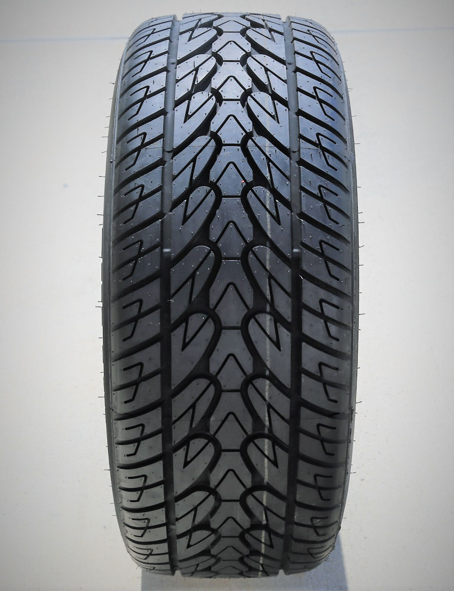 Fullway HS266 275/55R20 117H XL