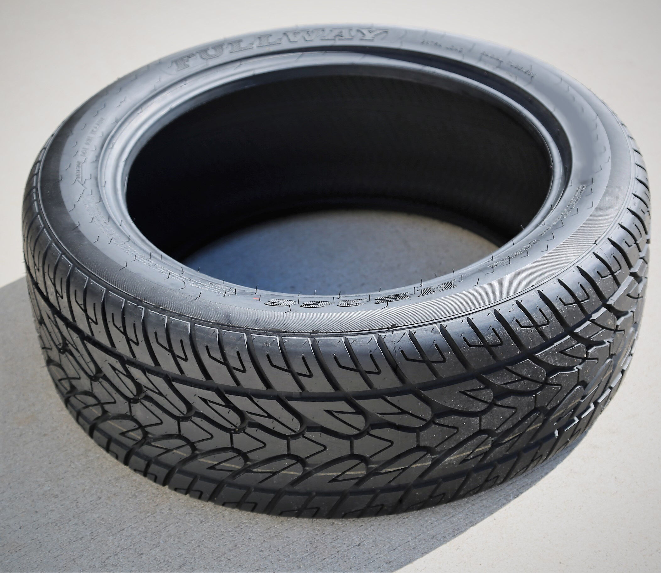 Fullway HS266 275/55R20 117H XL