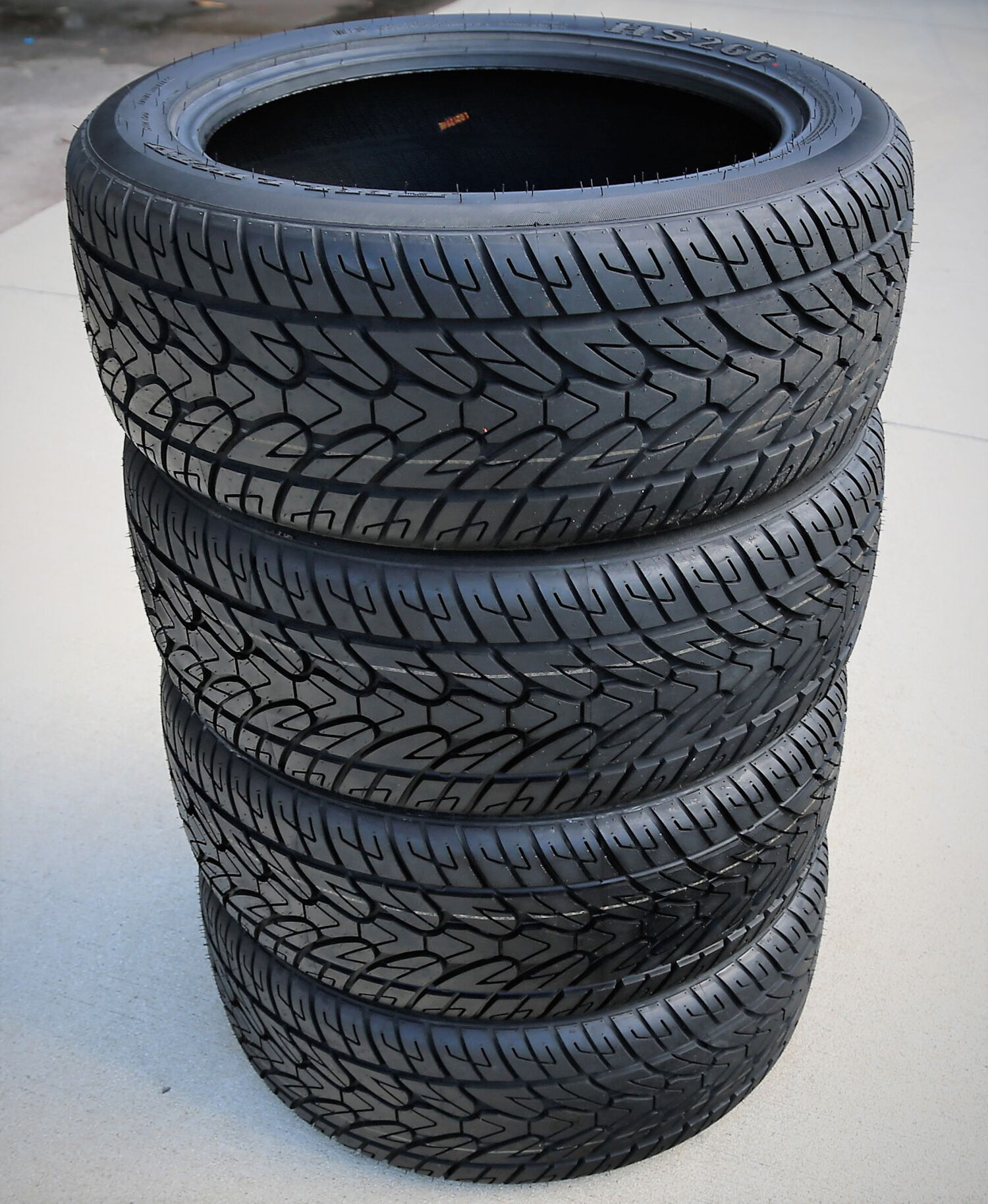 Fullway HS266 275/55R20 117H XL