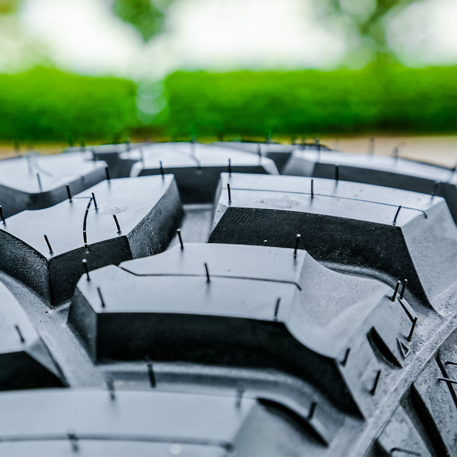 Fury Country Hunter M/T 2 (3 Ply Sidewall) LT 40X13.50R17 121Q C (6 Ply)