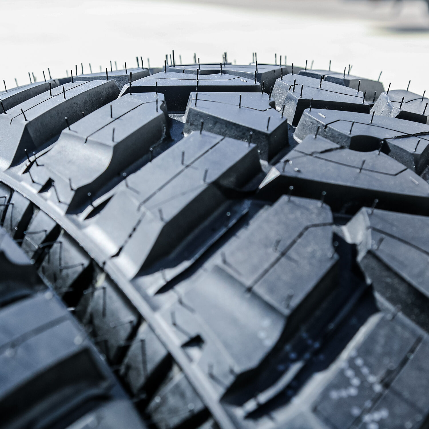 Fury Country Hunter M/T 2 (3 Ply Sidewall) LT 35X13.50R20 126Q F (12 Ply)