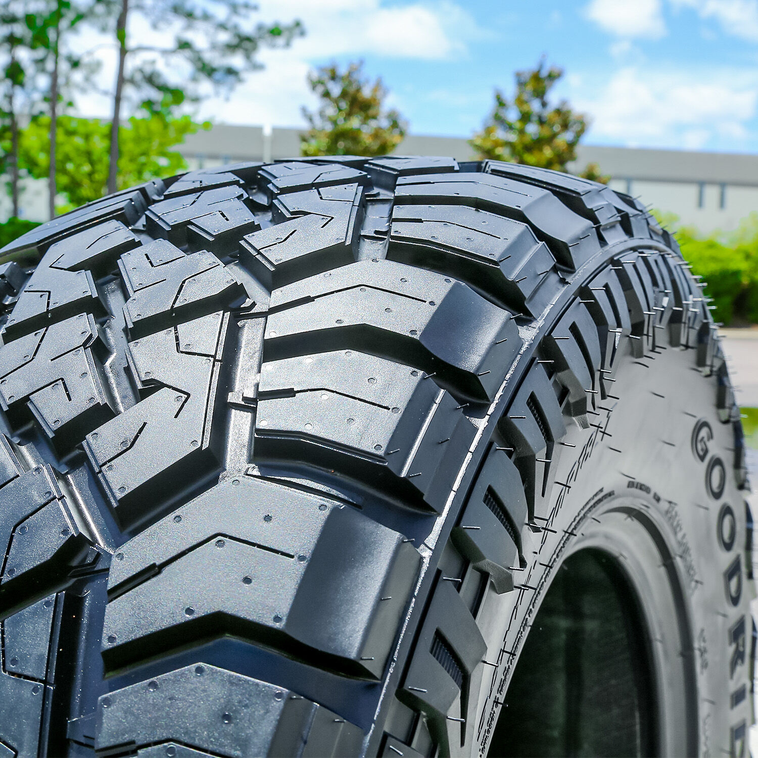 Goodride Rugged Legend SL389 R/T LT 35X12.50R18 Tires