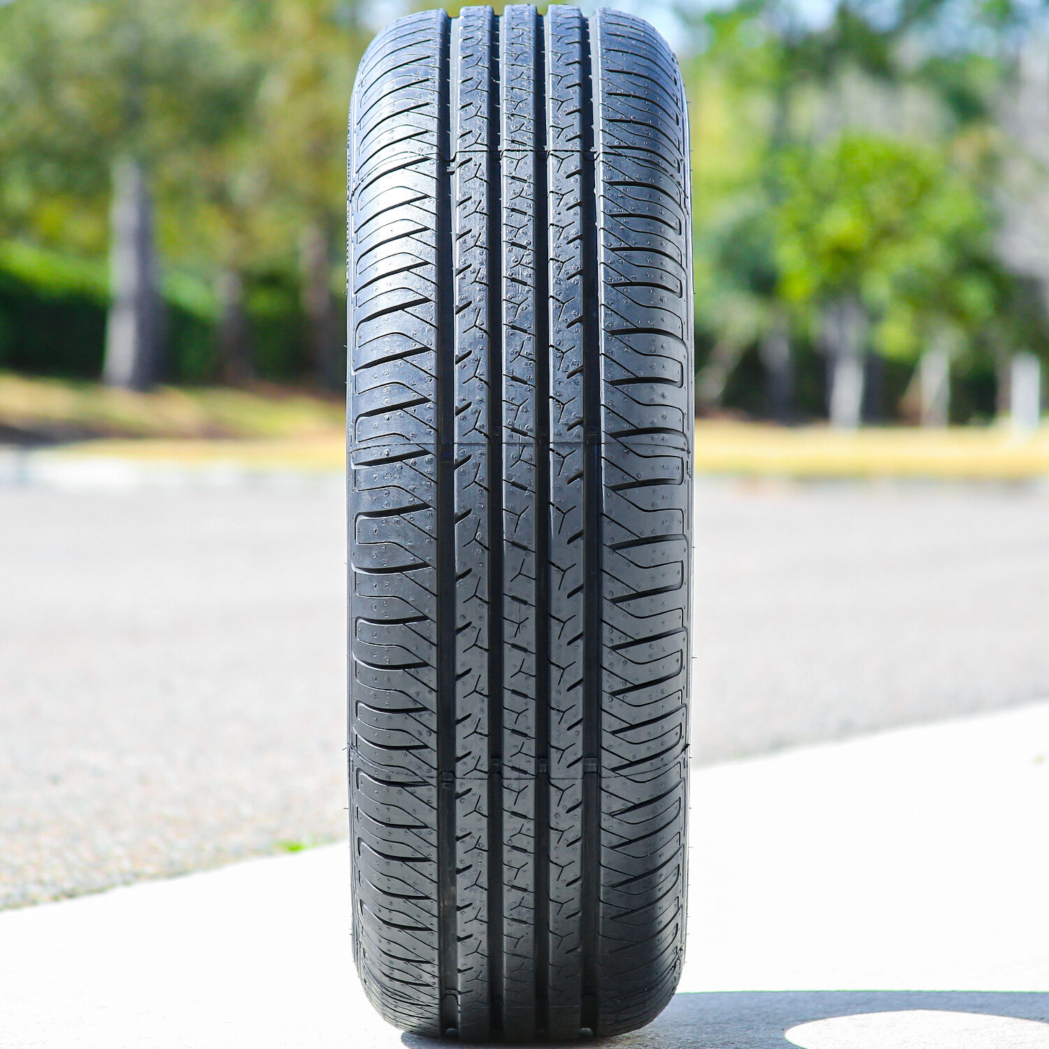 Goodyear Assurance Duraplus 2 (TO) 205/65R16 95V Tire