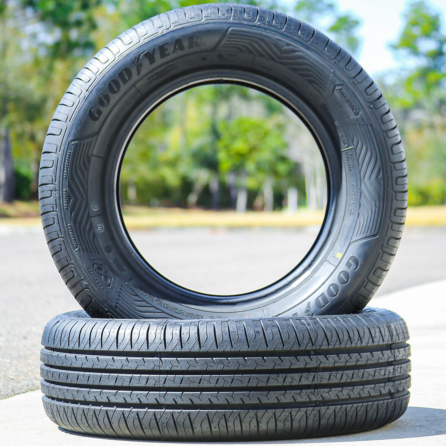 Goodyear Assurance Duraplus 2 (TO) 205/65R16 95V Tire