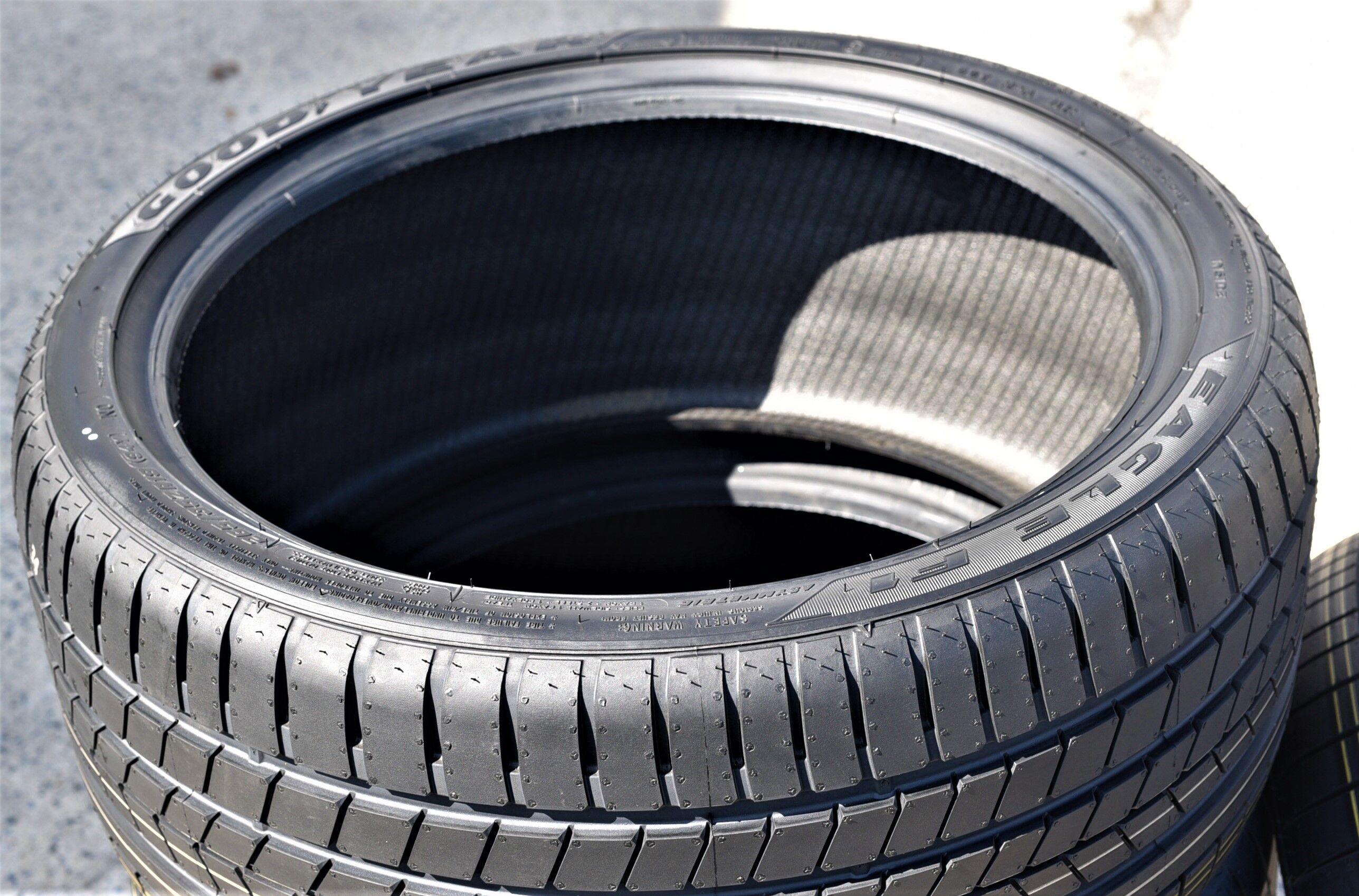 Goodyear Eagle F1 Asymmetric ROF