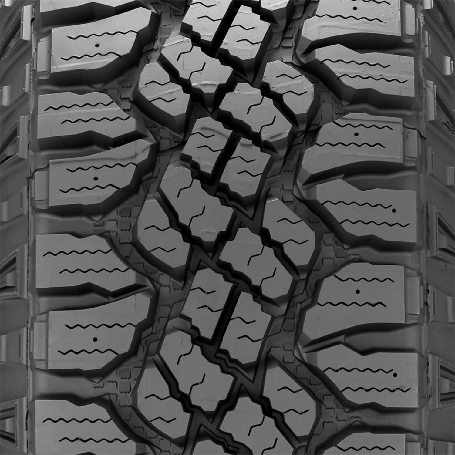 Goodyear Wrangler DuraTrac LT 315/70R17 121/118Q D (8 Ply)
