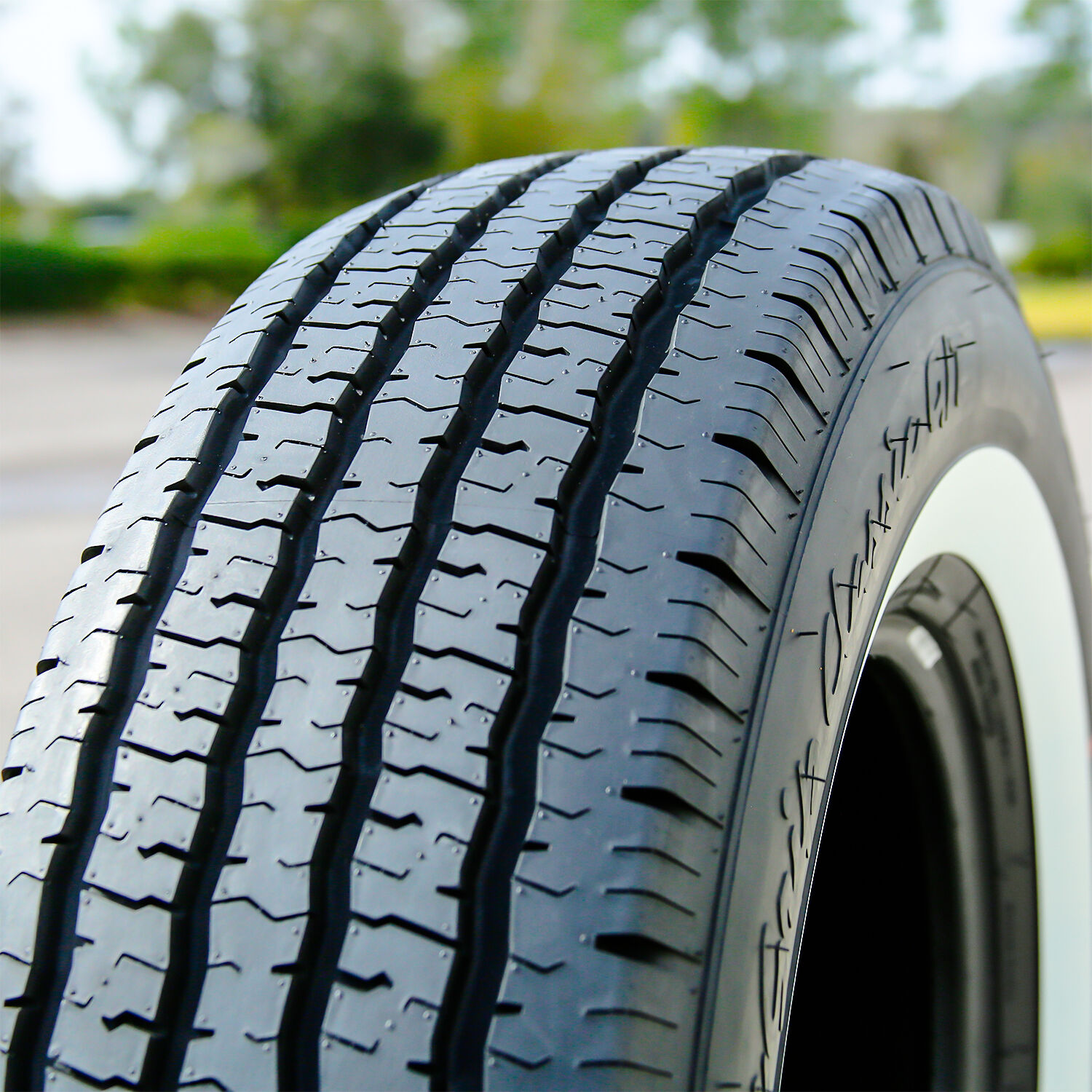Gripmax MaxGrip Classic G/T (3 Ply Sidewall) 205/70R15 96H
