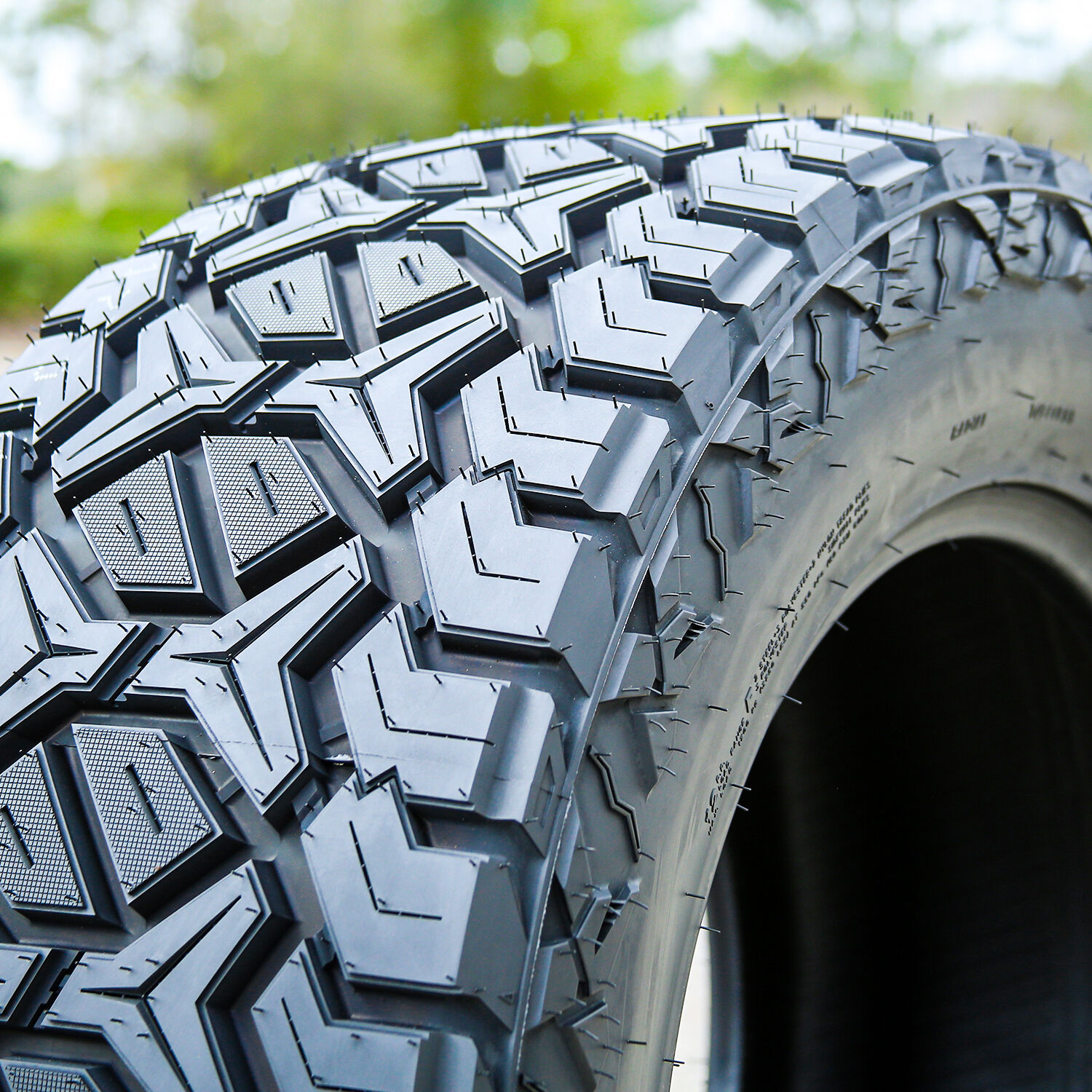 Gripmax MaxGrip R/T+ (3 Ply Sidewall) LT 35X13.50R20 126Q F (12 Ply)