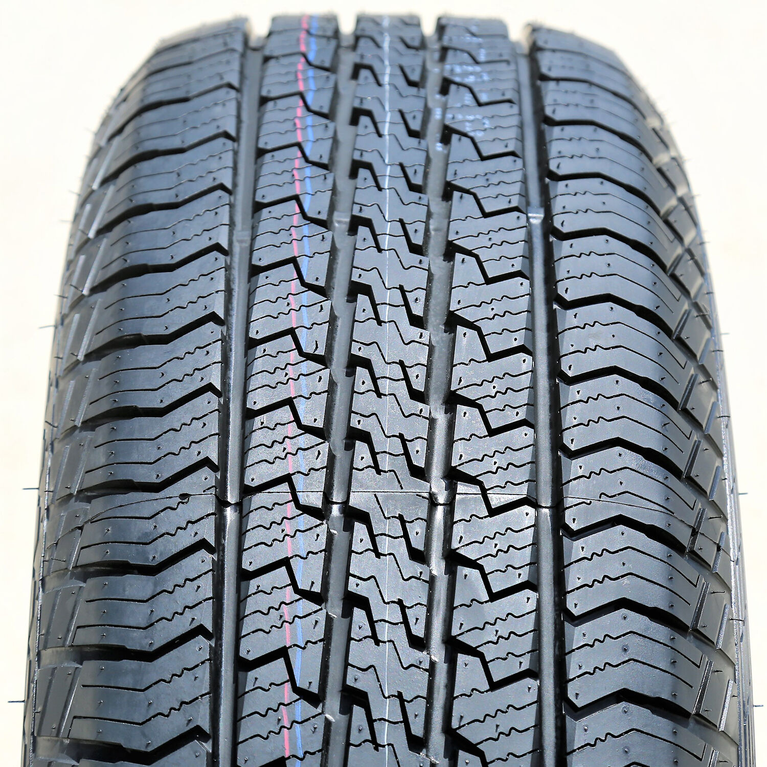 GT Radial Adventuro HT 265/60R18 109T (OWL)