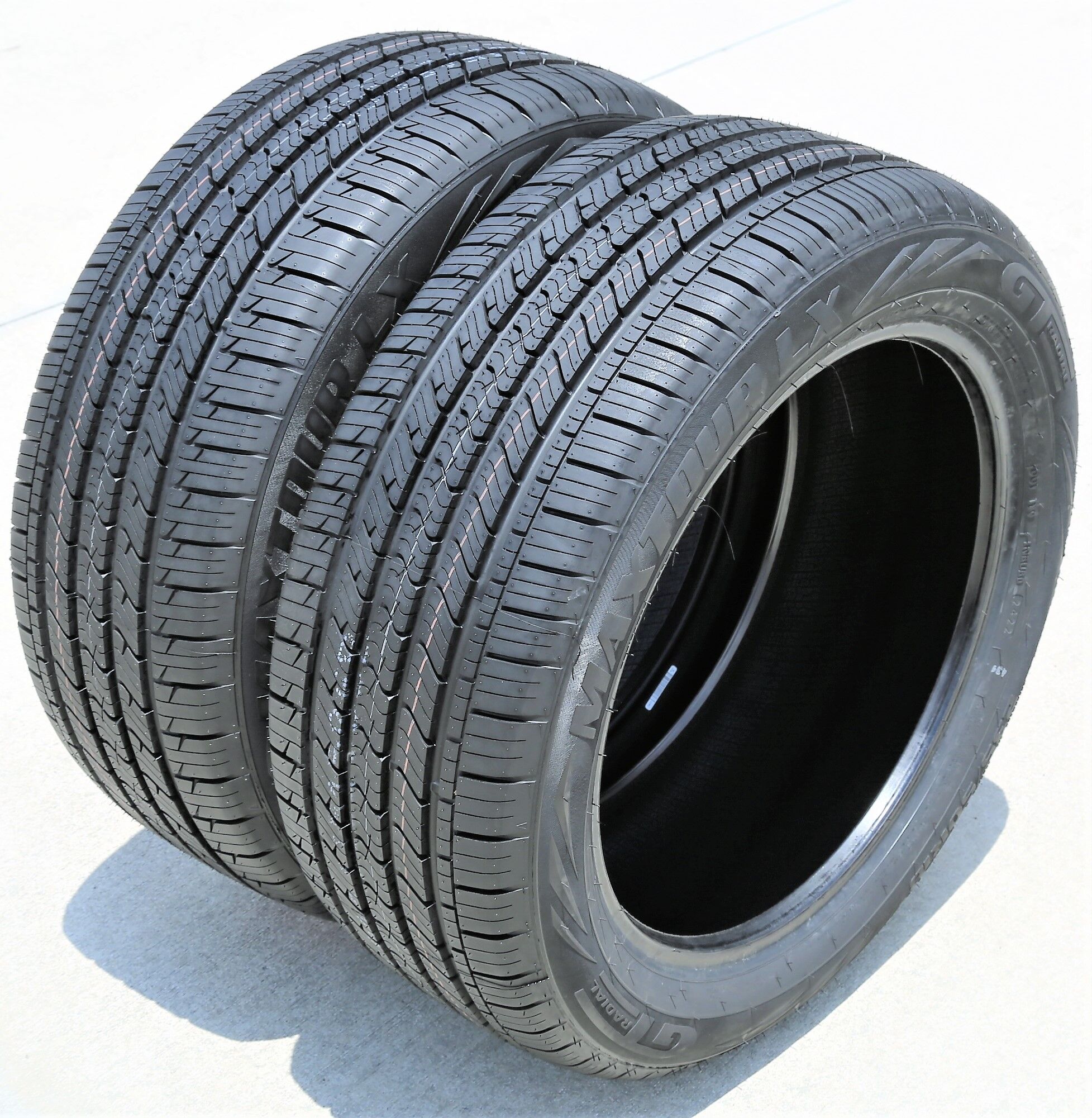 GT Radial Maxtour LX 235/50R18 97V