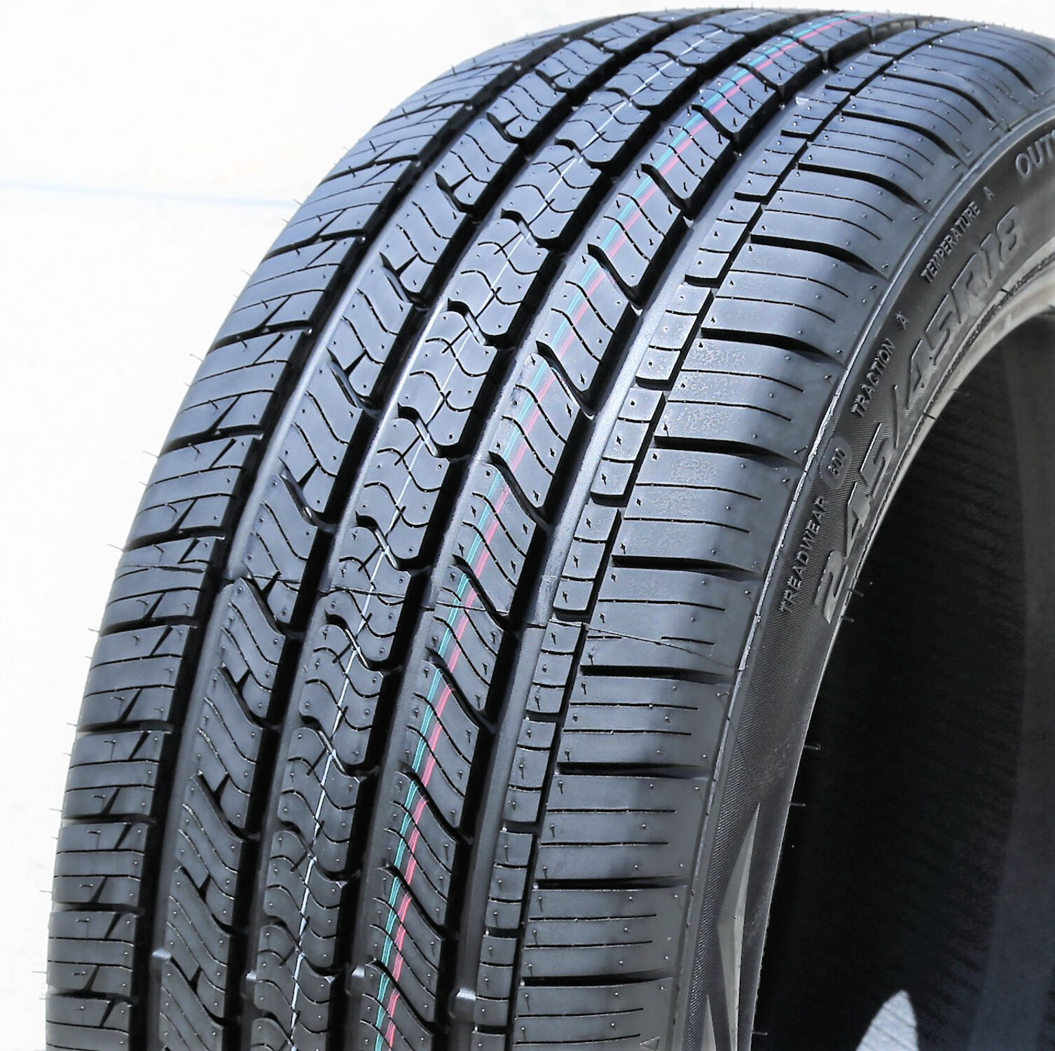 GT Radial Maxtour LX 245/45R18 96V