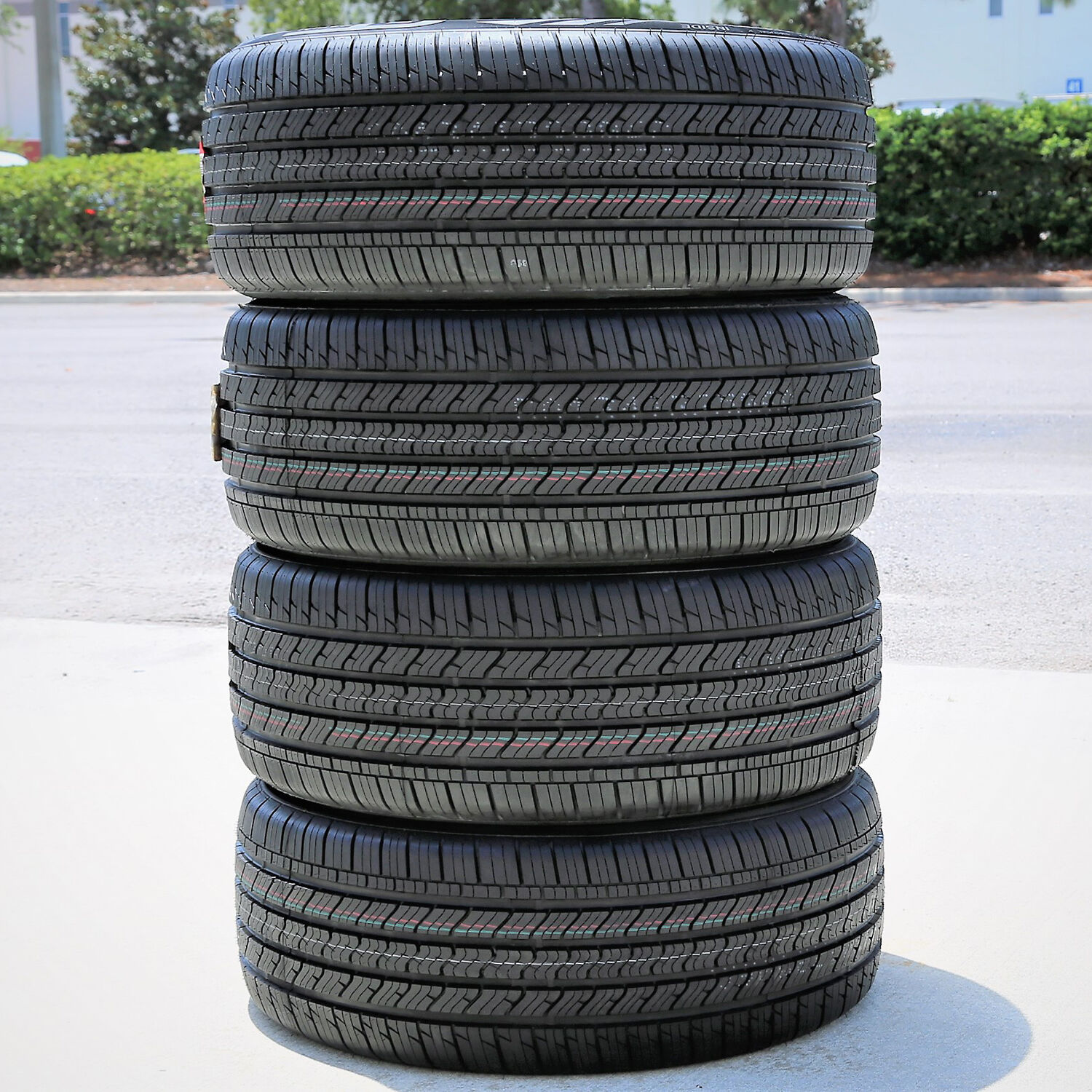 GT Radial Maxtour LX 245/45R18 96V