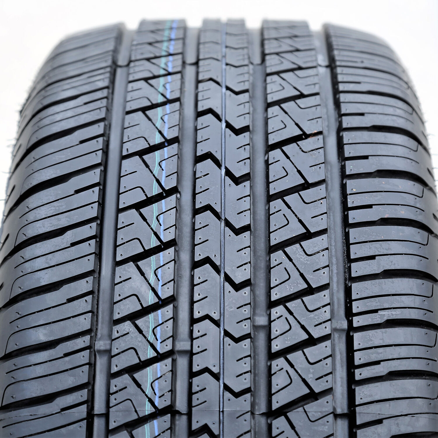 GT Radial Savero HT2 275/55R20 111H