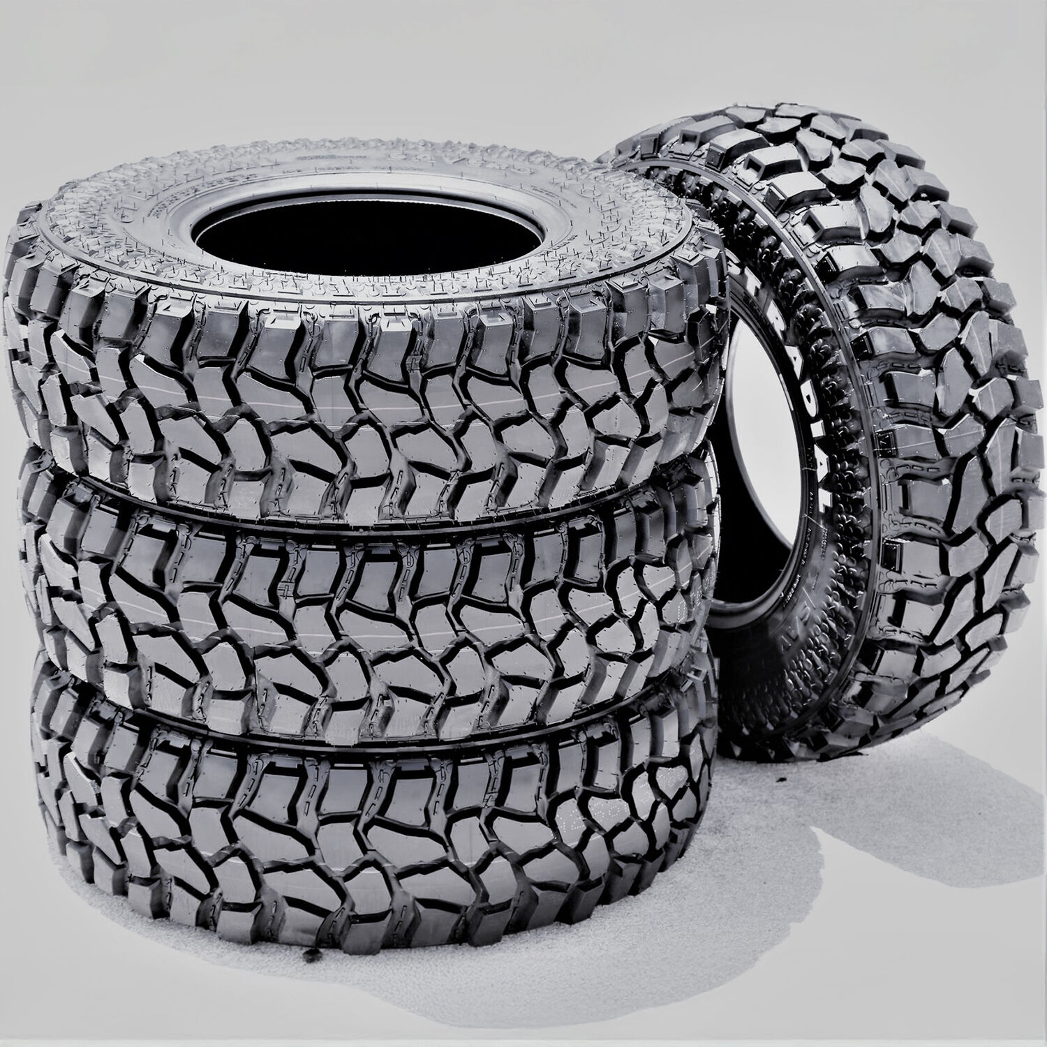 GT Radial Savero Komodo M/T Plus LT 235/75R15 104/101Q C (6 Ply)