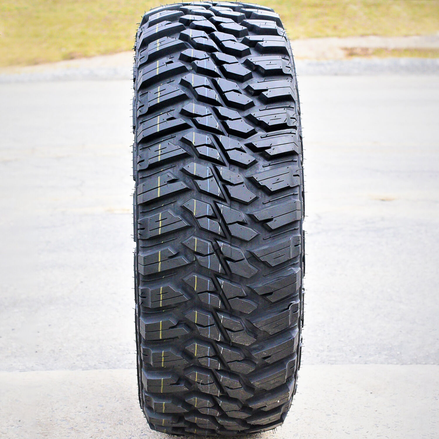 Kanati Mud Hog M/T LT 37X12.50R20 126Q E (10 Ply)