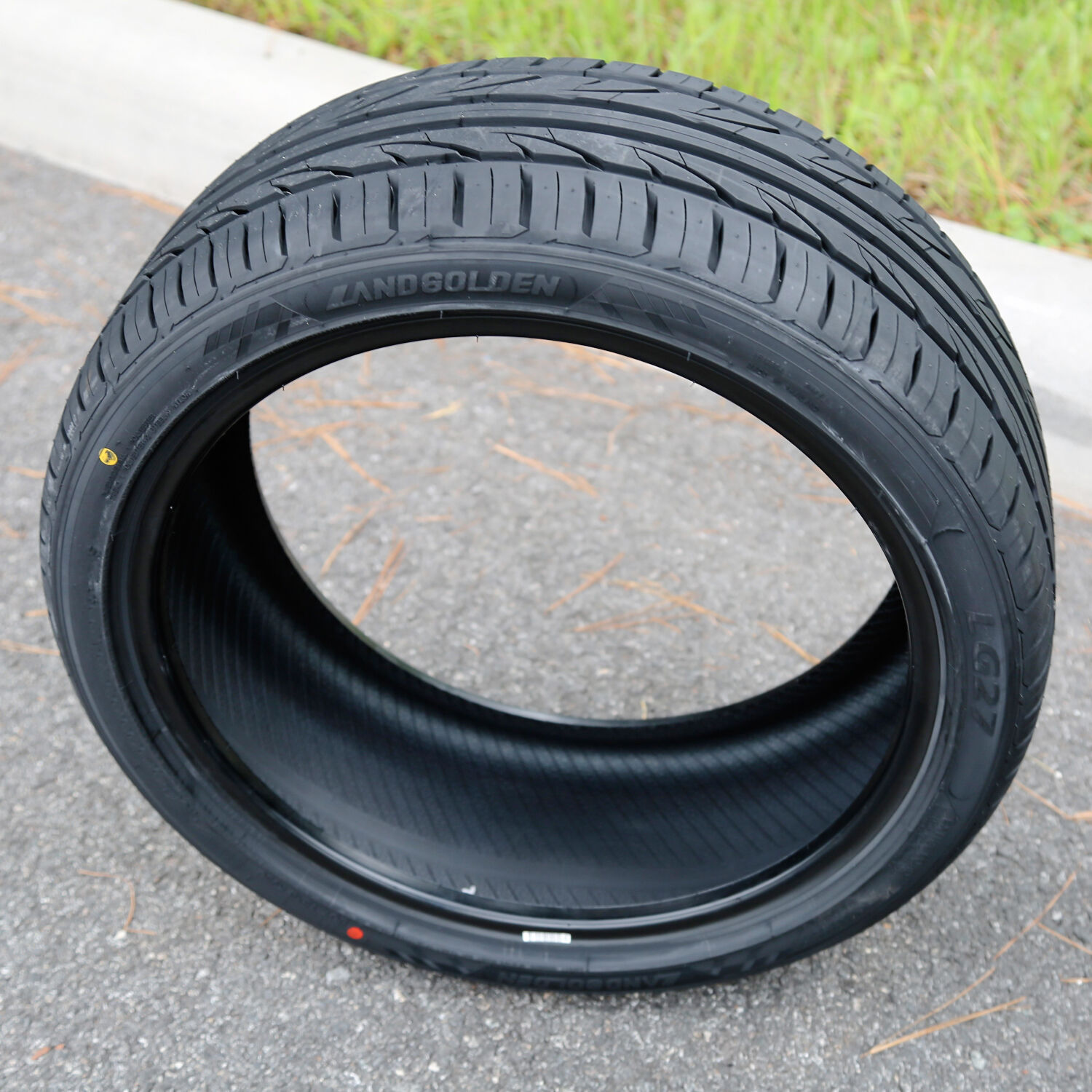 Landgolden LG27 285/35R18 ZR 101W XL