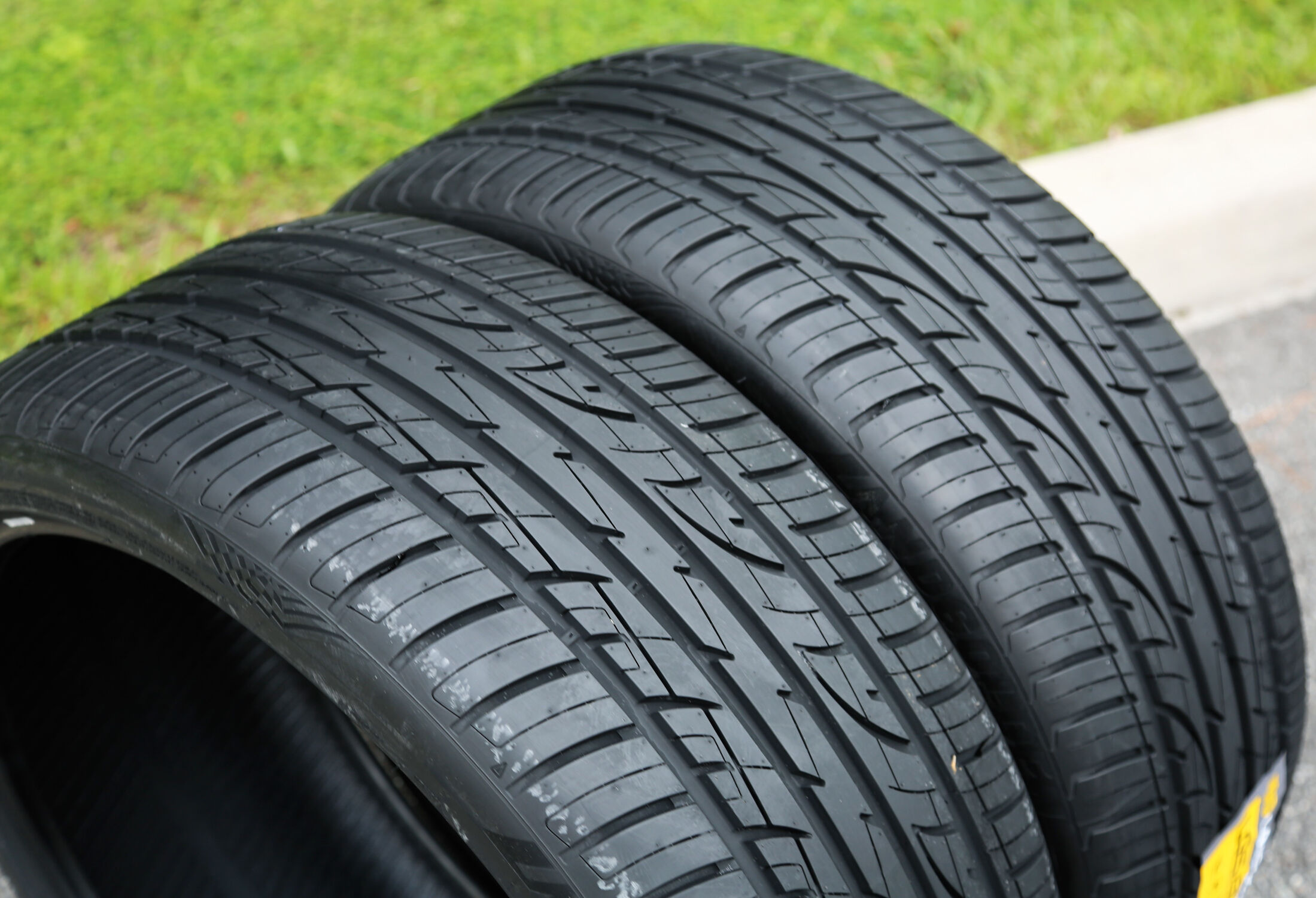 Landgolden LGS87 275/55R20 ZR 117W XL