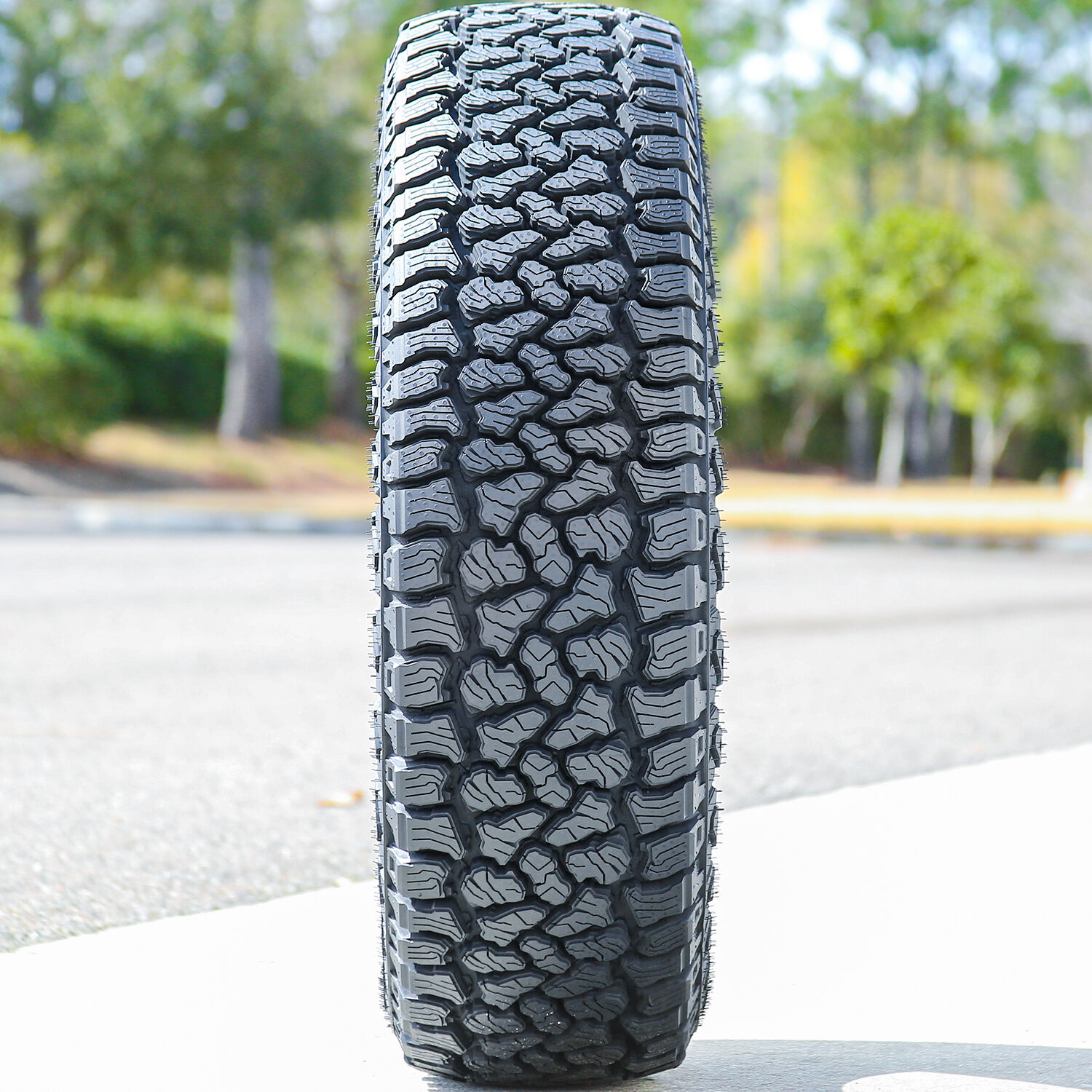 Leao Lion Climber X/T LT 33X12.50R18 122R F (12 Ply)