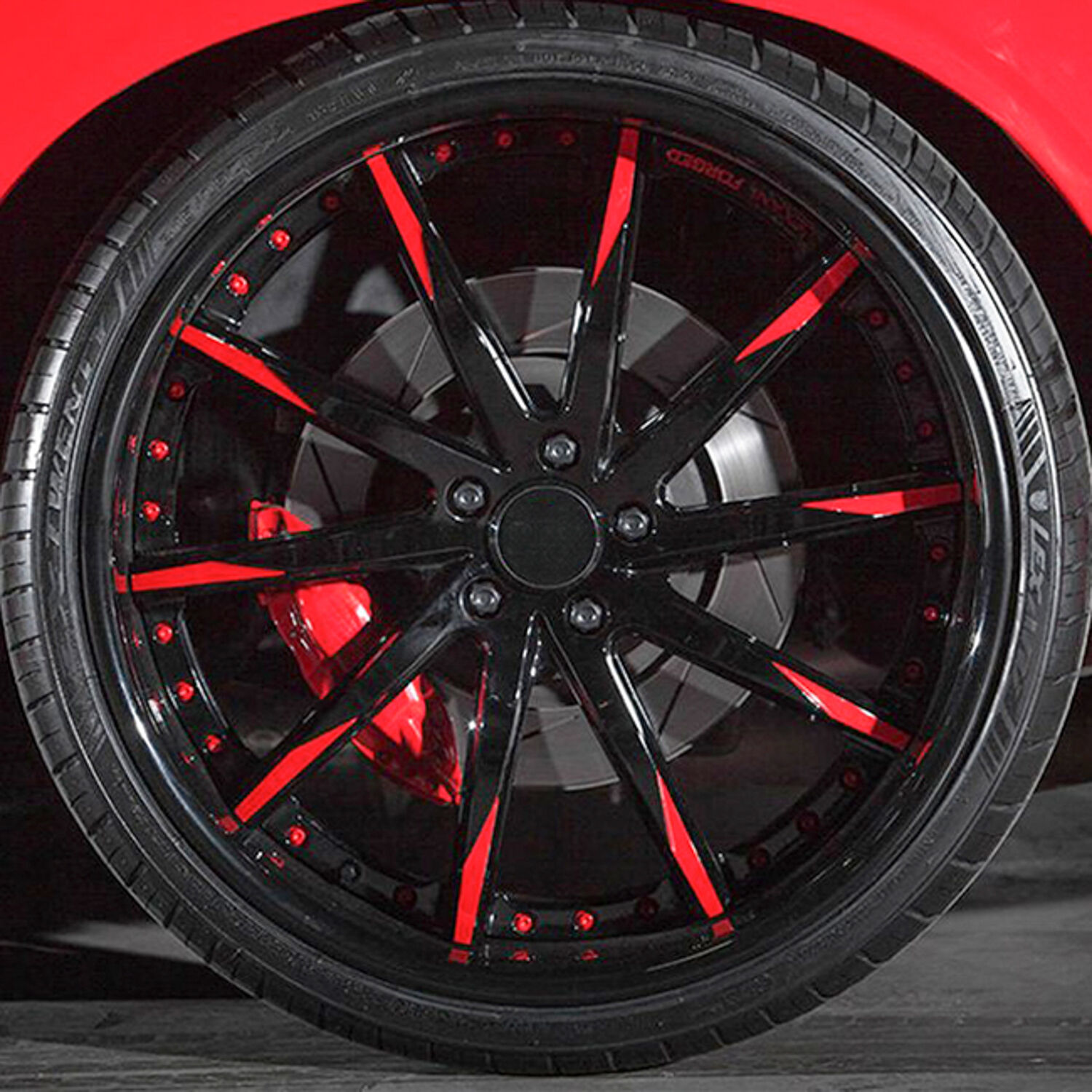 Lexani LX-TWENTY 305/35R22 ZR 110W XL