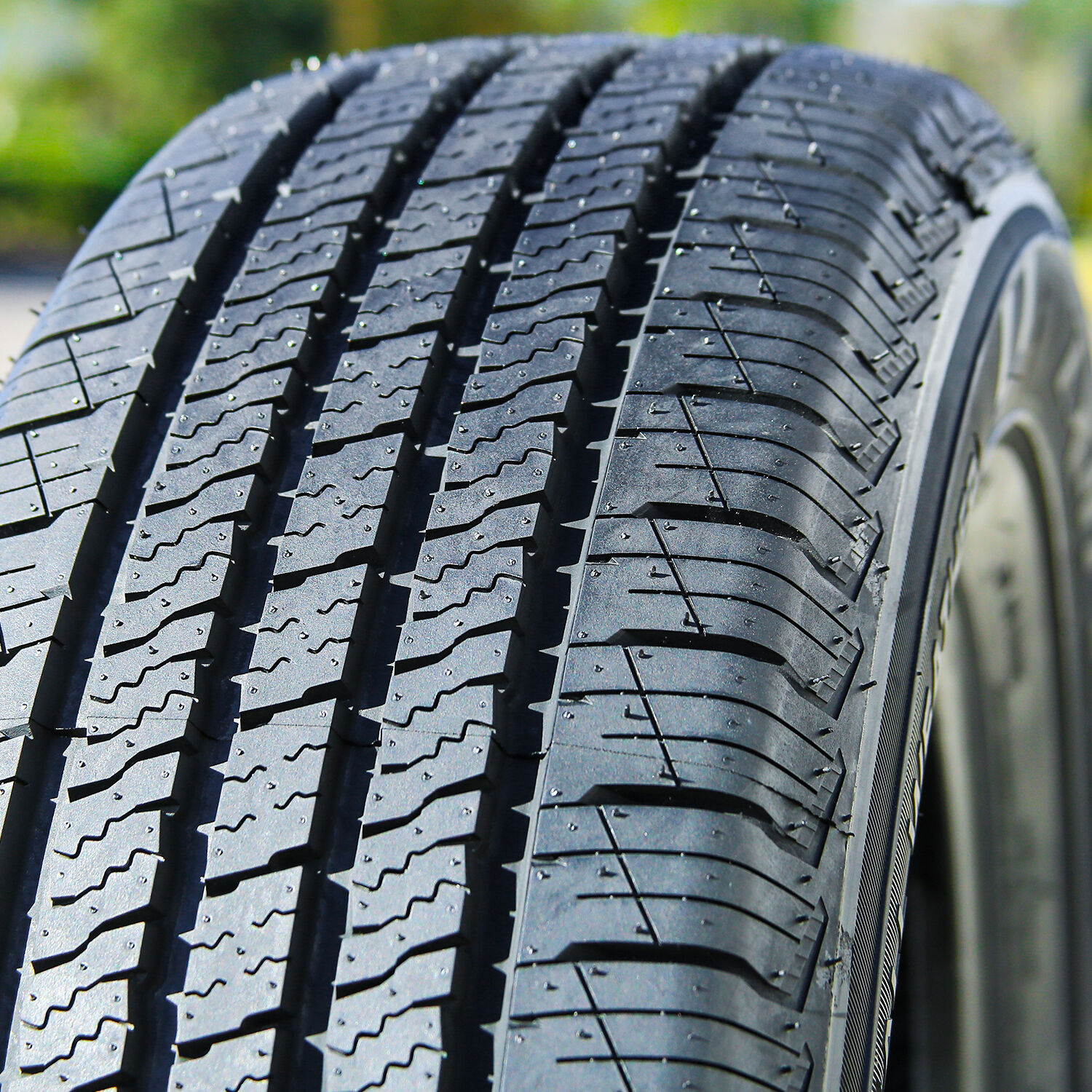 Lexani LXHT-206 235/65R17 103T