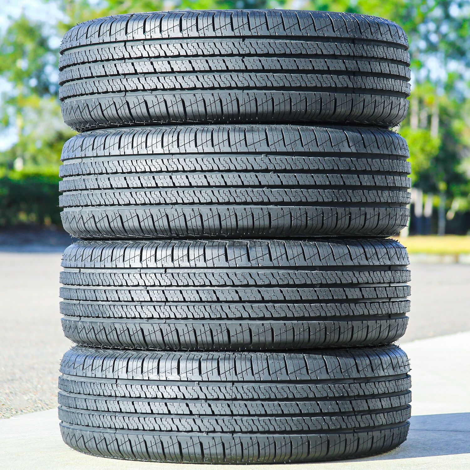 Lexani LXHT-206 235/65R17 103T