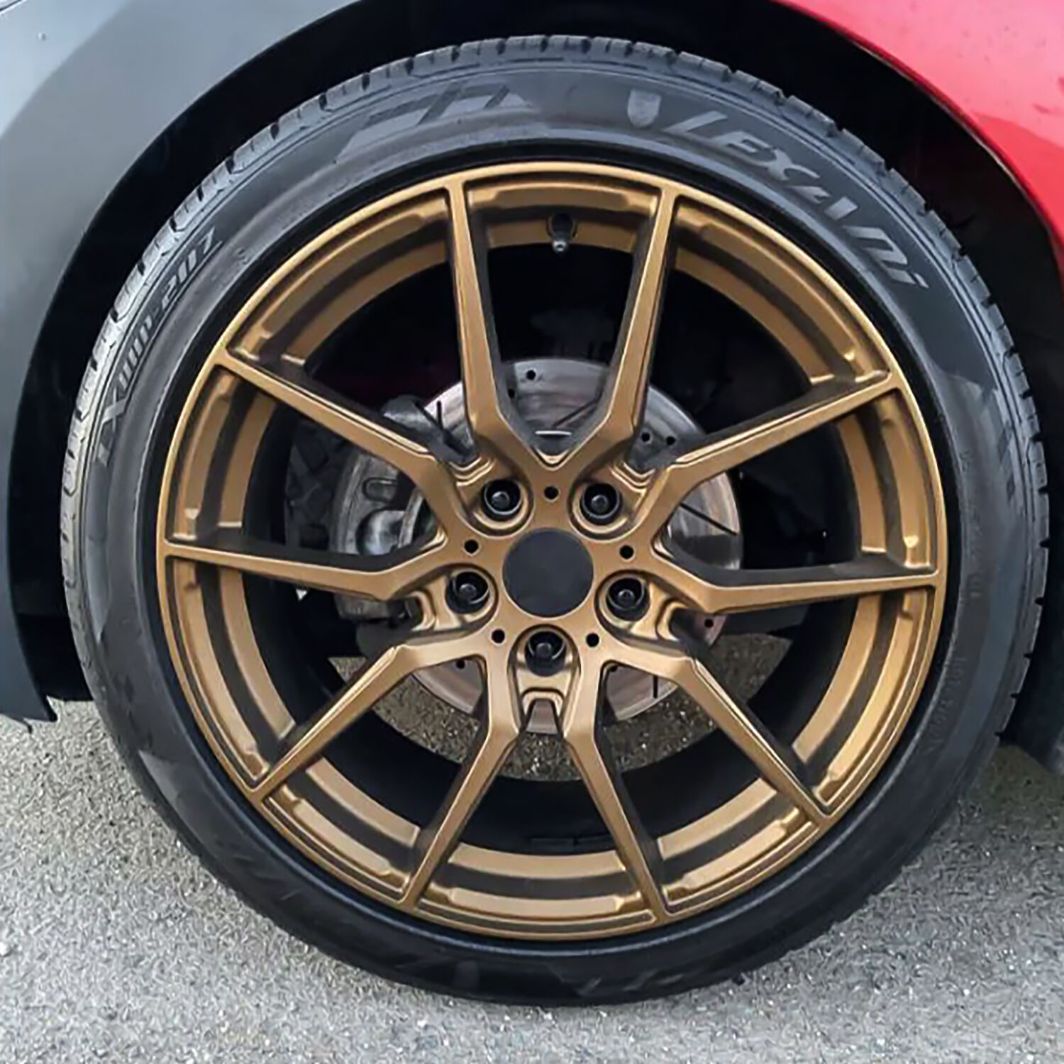 Lexani LXUHP-207 215/55R17 ZR 98W XL