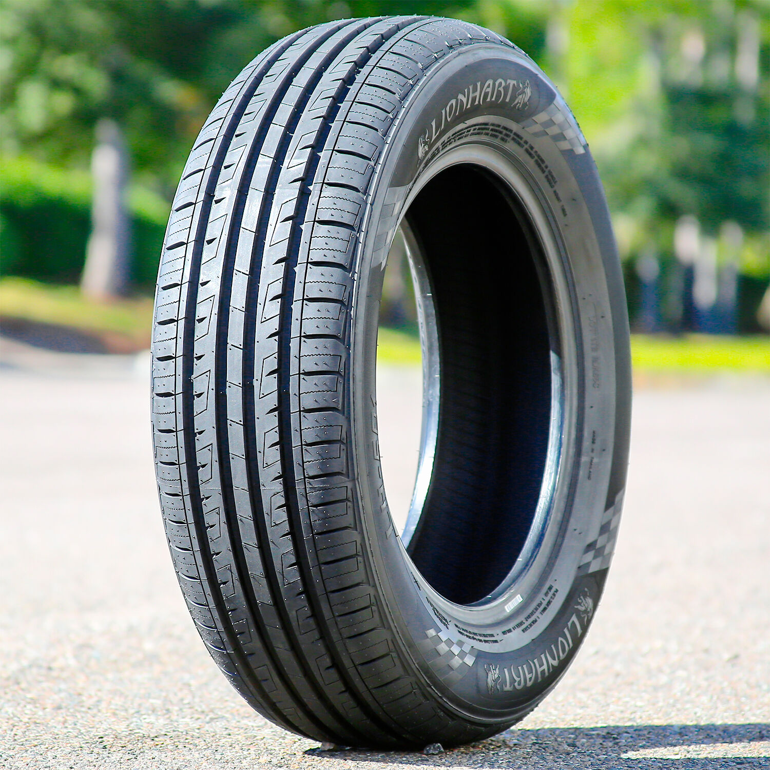 Lionhart LH-501 215/60R16 95V