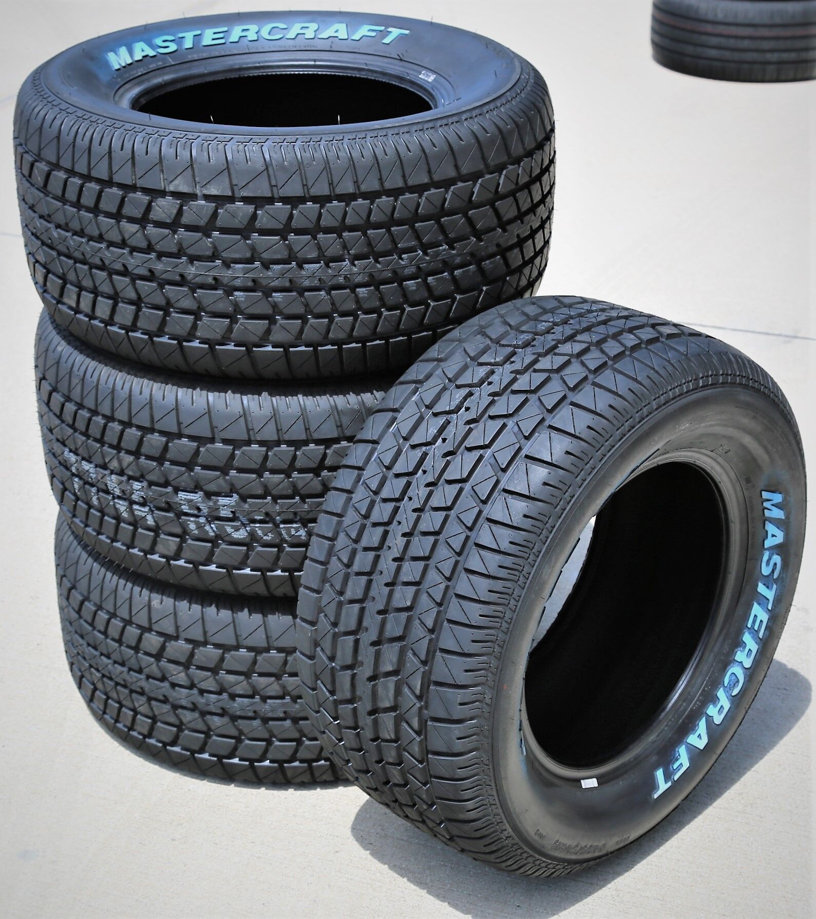 Mastercraft Avenger G/T 295/50R15 105S