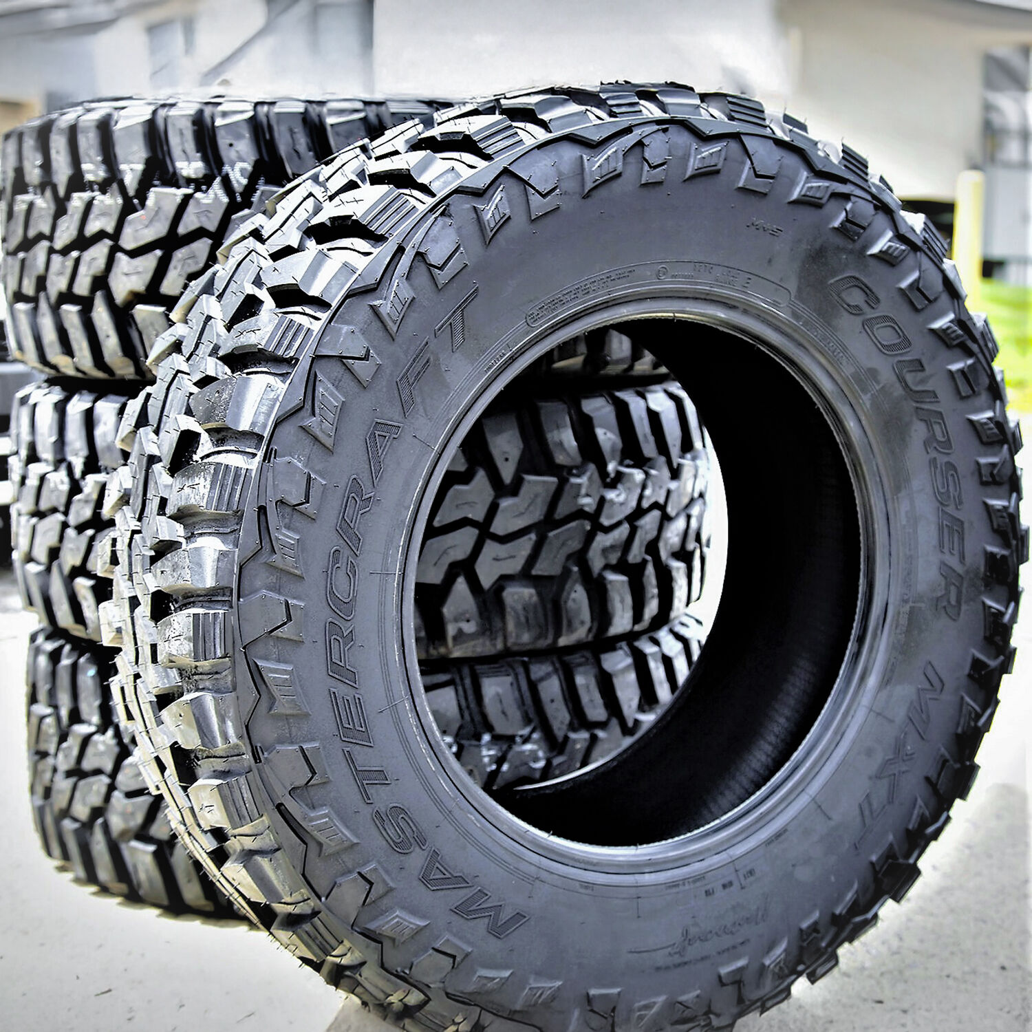 Mastercraft Courser MXT LT 37X12.50R20 126P E (10 Ply)